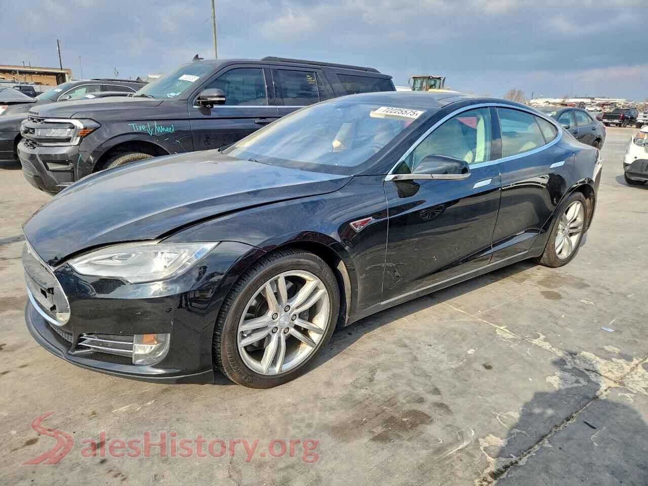 2013 TESLA MODEL S — VIN 5YJSA1CN3DFP07720