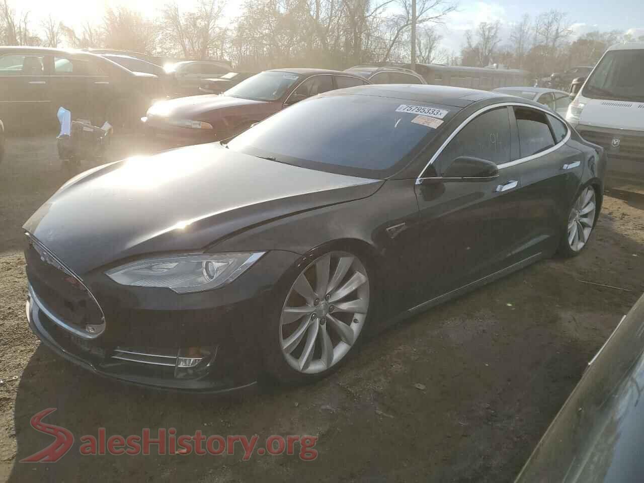 2013 TESLA MODEL S — VIN 5YJSA1CN5DFP04107