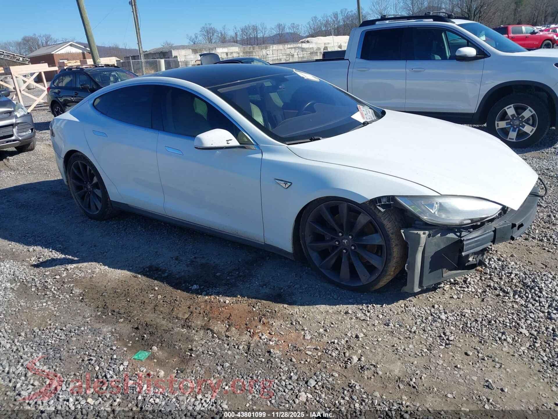 2013 TESLA MODEL S — VIN 5YJSA1DP0DFP05519