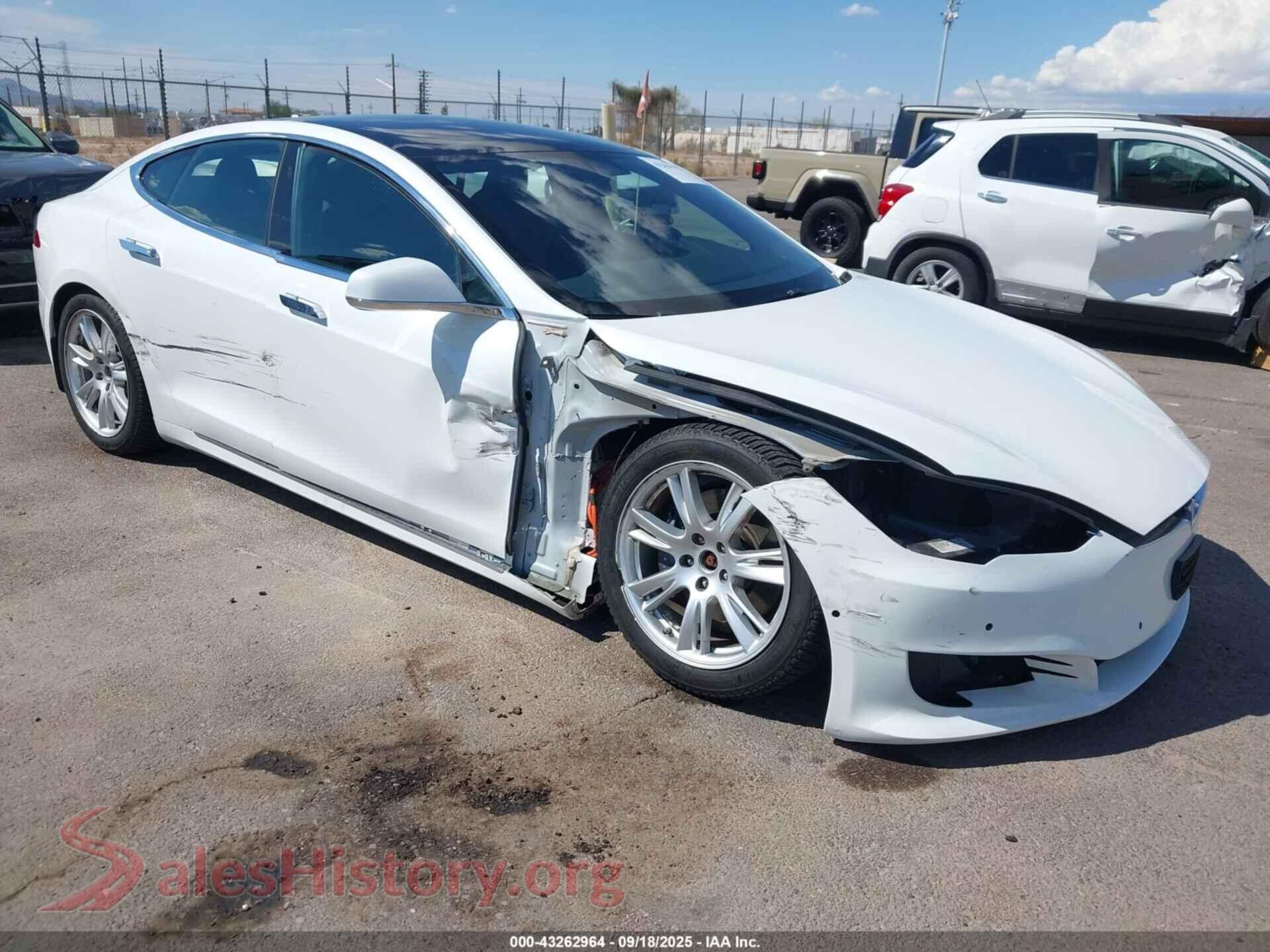 2021 TESLA MODEL S — VIN 5YJSA1E22MF416743