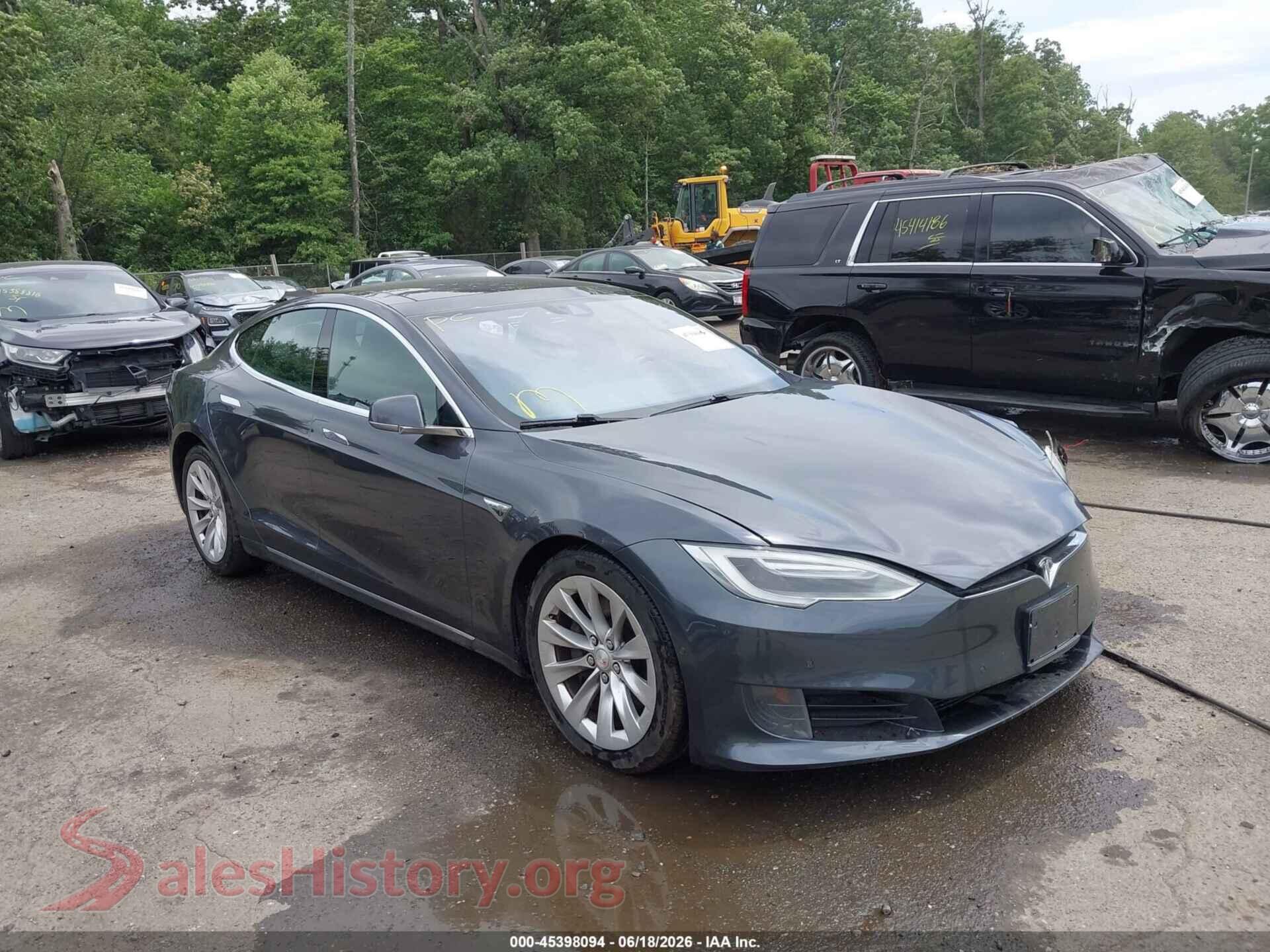 2016 TESLA MODEL S — VIN 5YJSA1E23GF156552