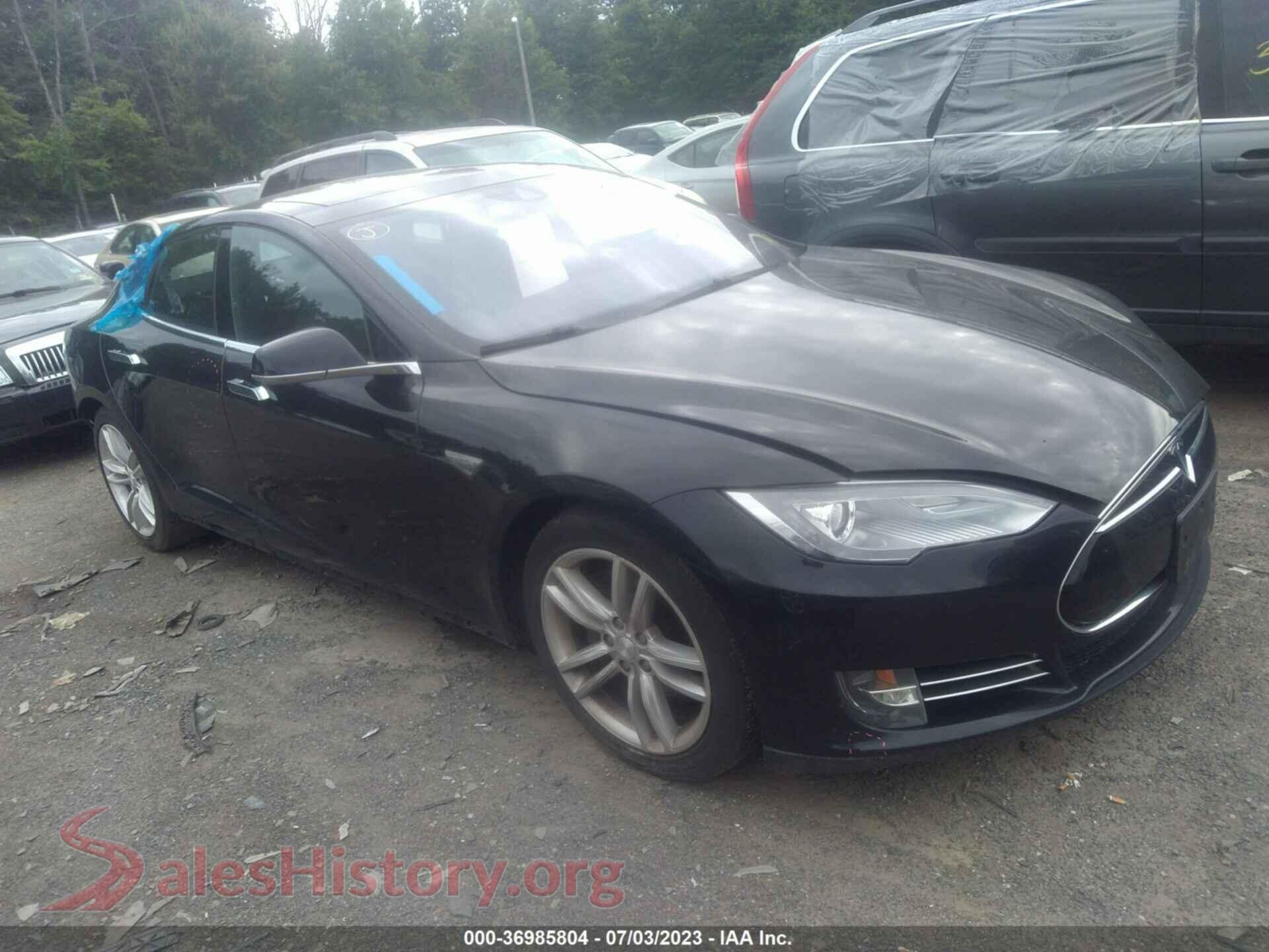 2016 TESLA MODEL S — VIN 5YJSA1E24GF131773