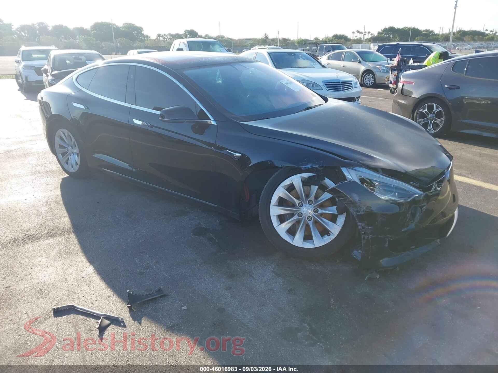 2017 TESLA MODEL S — VIN 5YJSA1E25HF193507