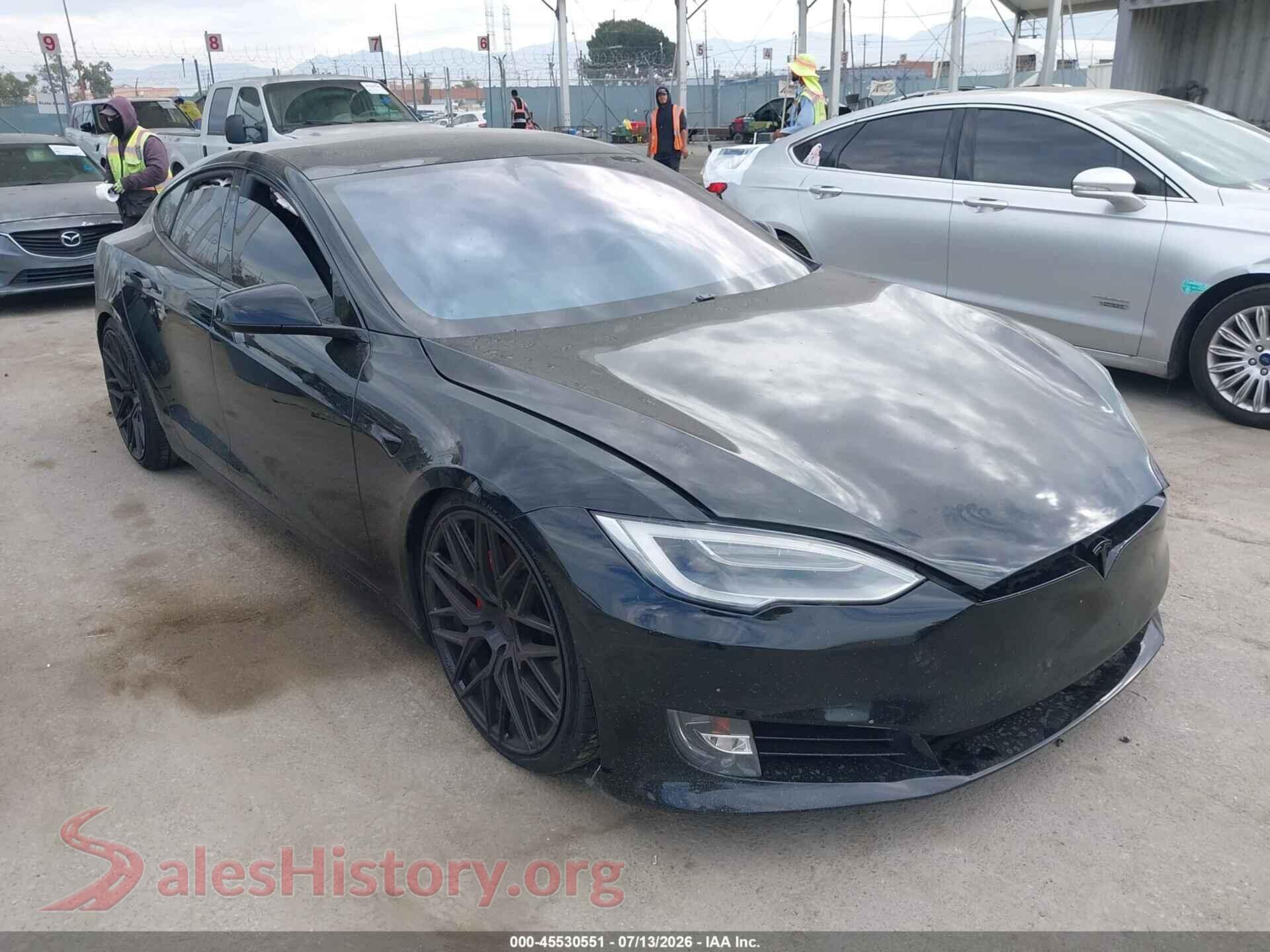2019 TESLA MODEL S — VIN 5YJSA1E25KF302216
