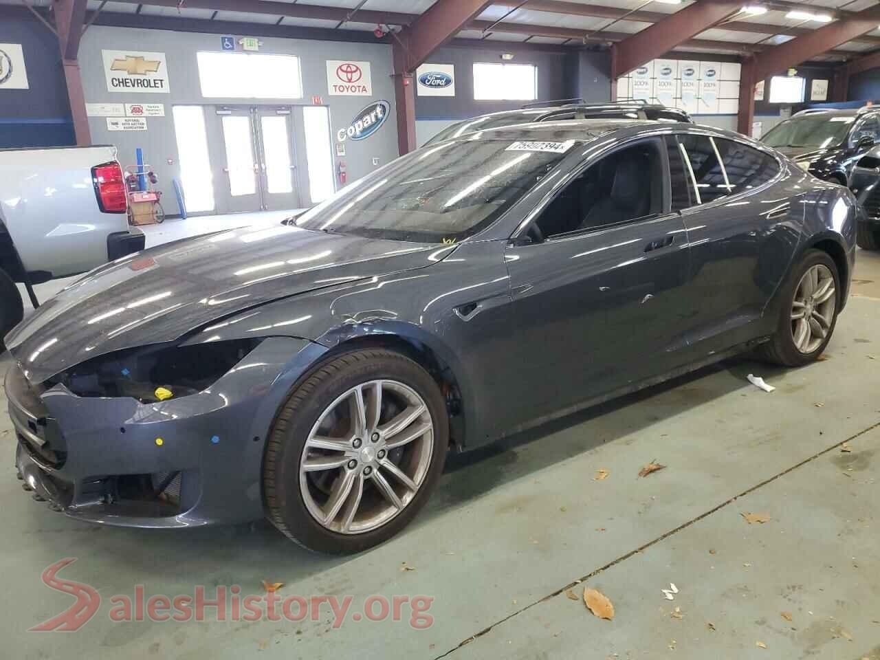2015 TESLA MODEL S — VIN 5YJSA1E27FF113993