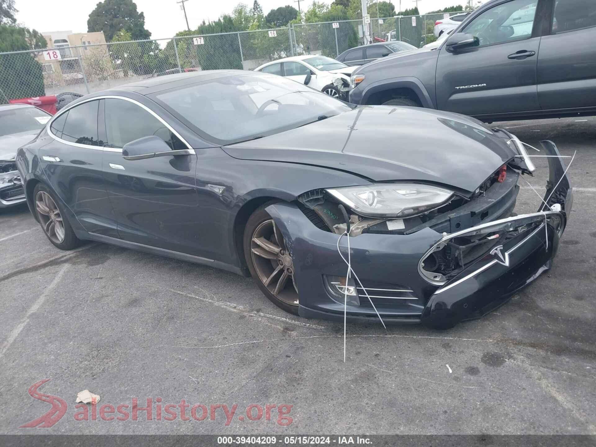 2015 TESLA MODEL S — VIN 5YJSA1H12FF097849