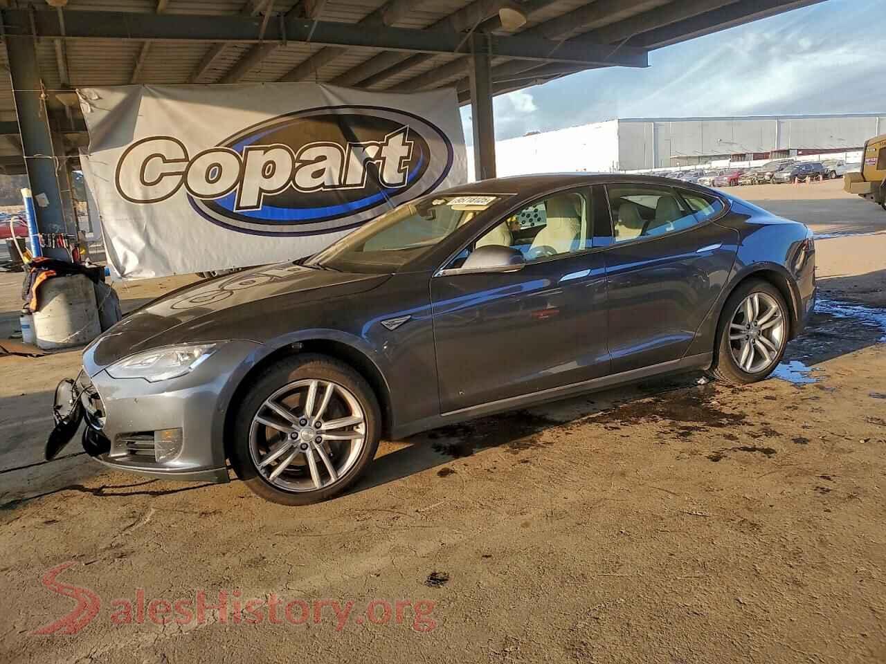 2015 TESLA MODEL S — VIN 5YJSA1H1XFF091538