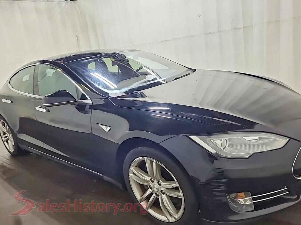 2015 TESLA MODEL S — VIN 5YJSA1H1XFFP78583