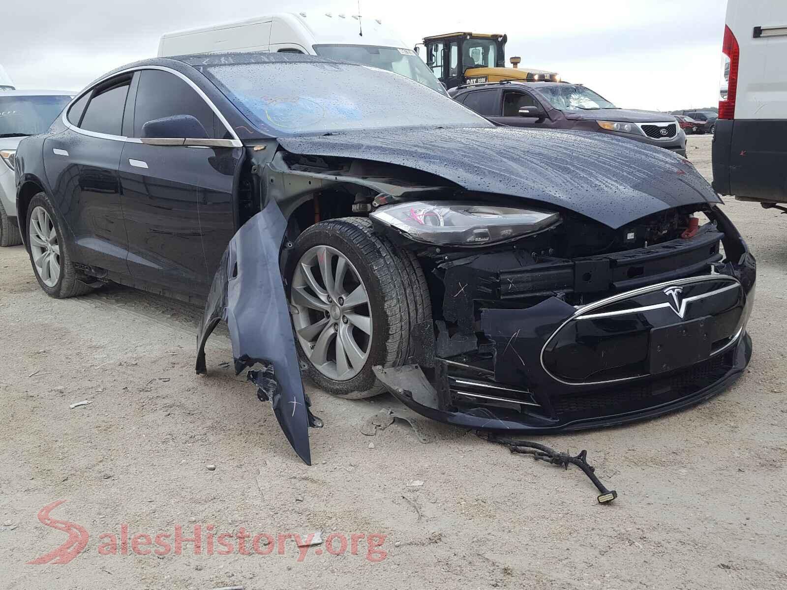 2015 TESLA MODEL S — VIN 5YJSA1H26FF090802
