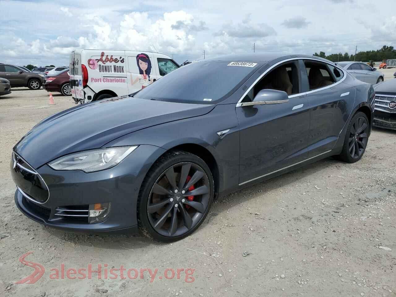2014 TESLA MODEL S — VIN 5YJSA1H28EFP66178
