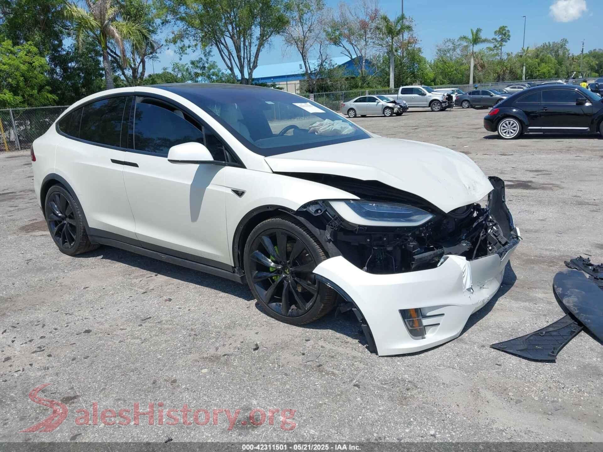 2016 TESLA MODEL X — VIN 5YJXCBE25GF011910