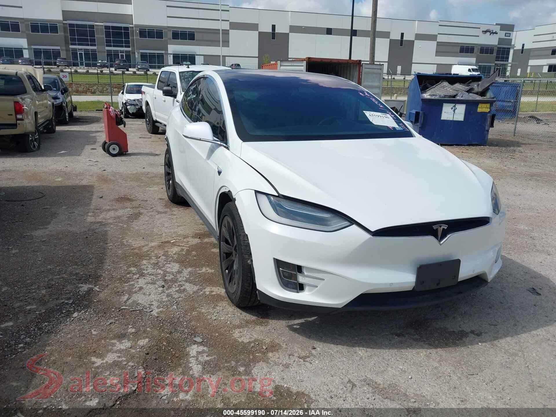 2019 TESLA MODEL X — VIN 5YJXCBE27KF185972