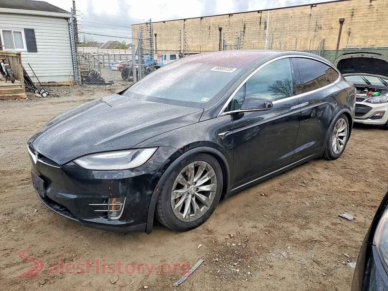 2017 TESLA MODEL X — VIN 5YJXCBE28HF048046