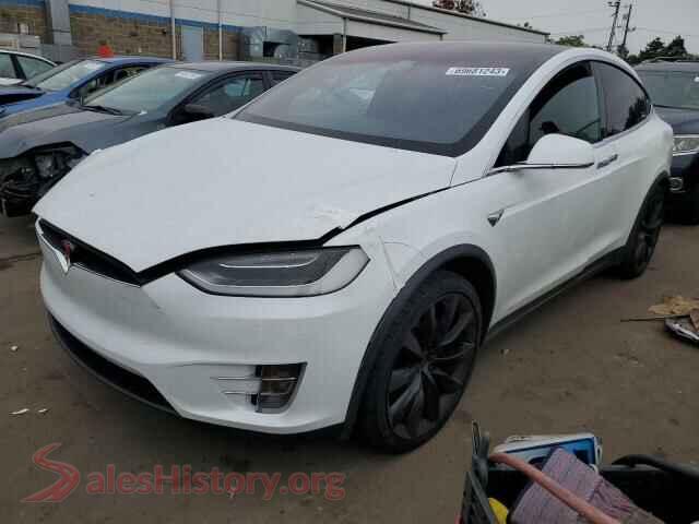 2017 TESLA MODEL X — VIN 5YJXCDE21HF049339