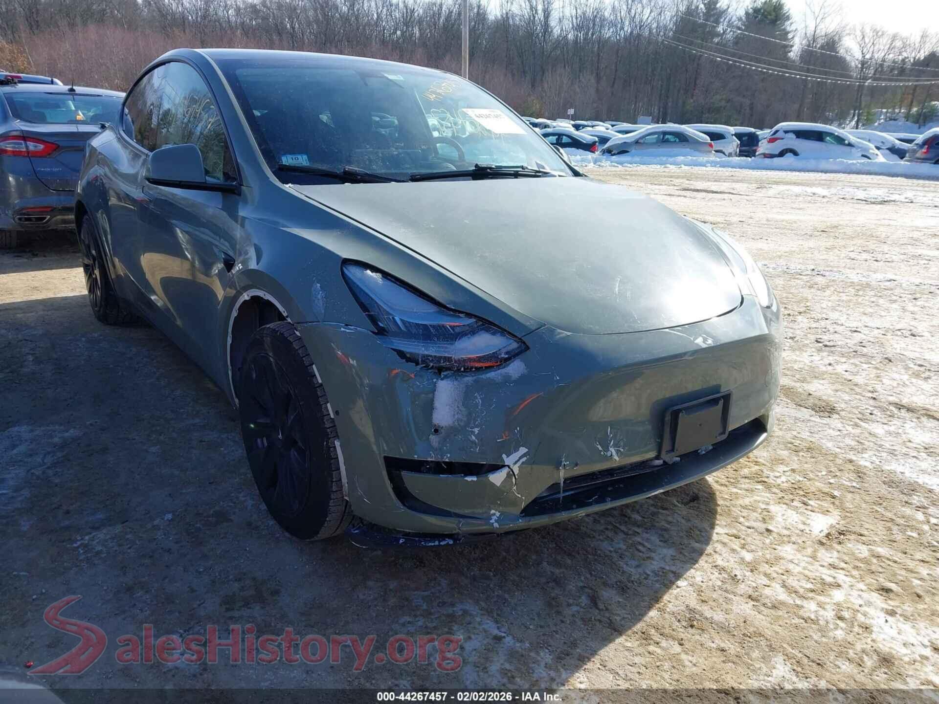 2021 TESLA MODEL Y — VIN 5YJYGAEE2MF145413