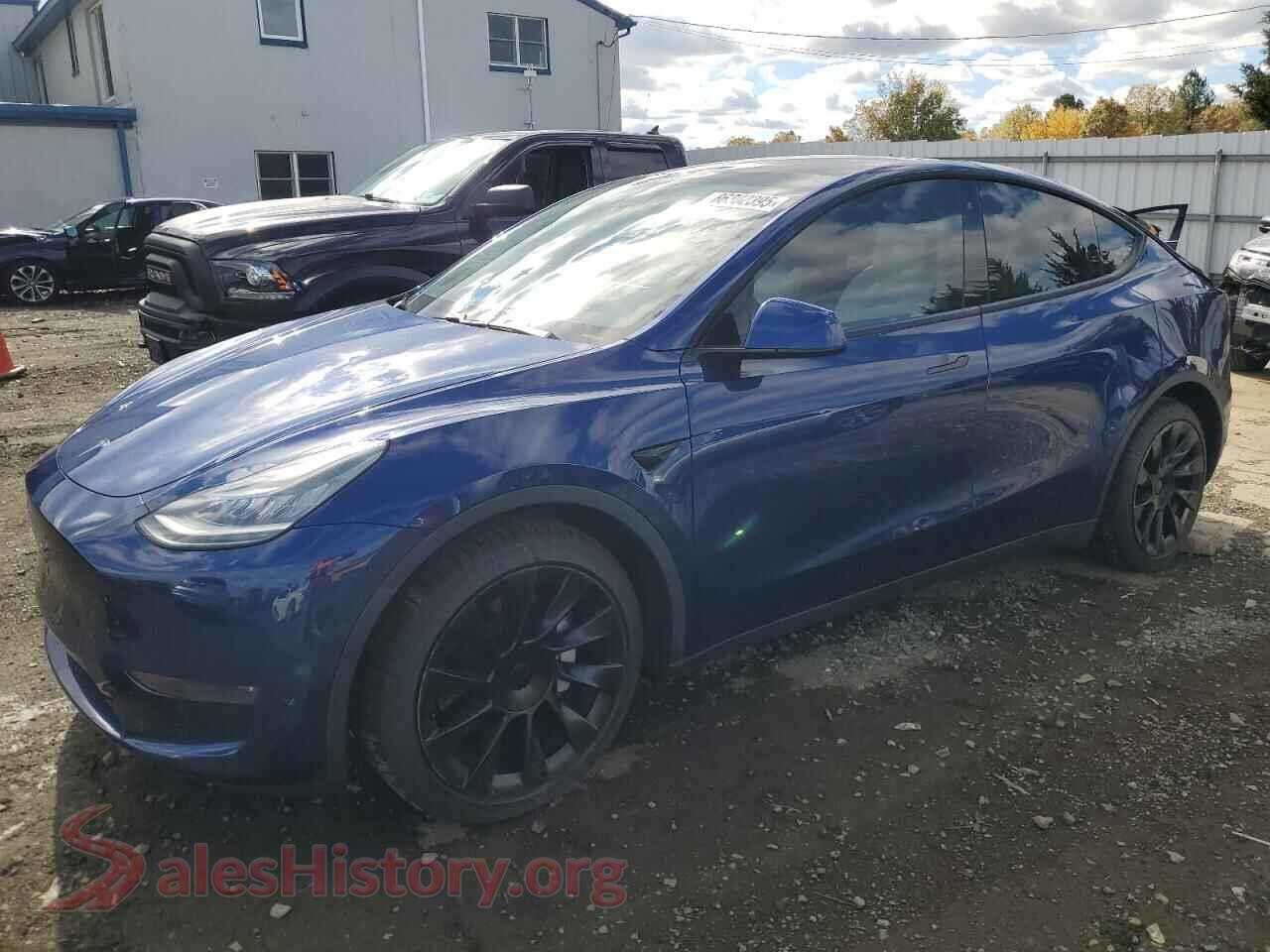 2020 TESLA MODEL Y — VIN 5YJYGDEE0LF027800
