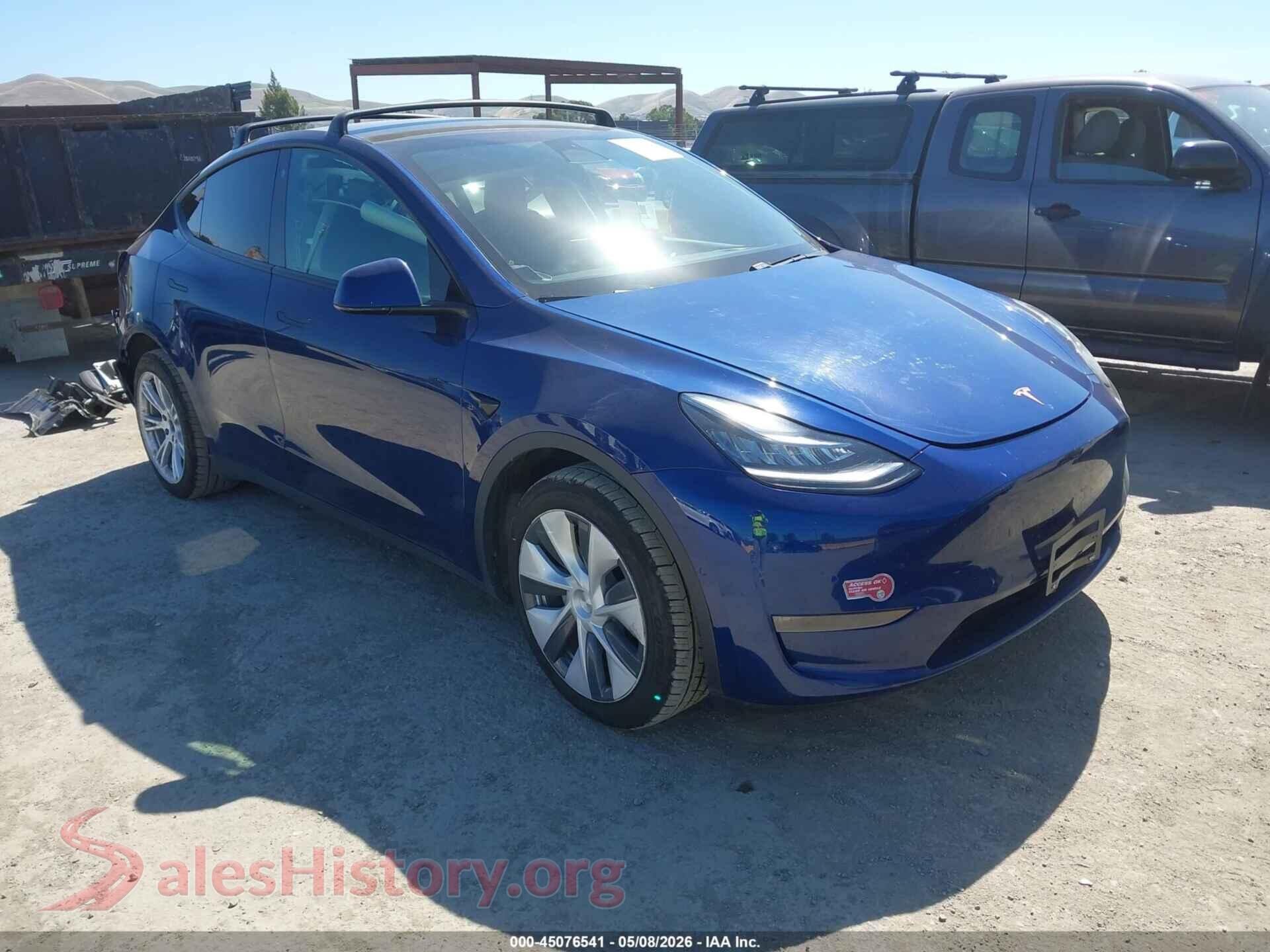 2021 TESLA MODEL Y — VIN 5YJYGDEE2MF081875