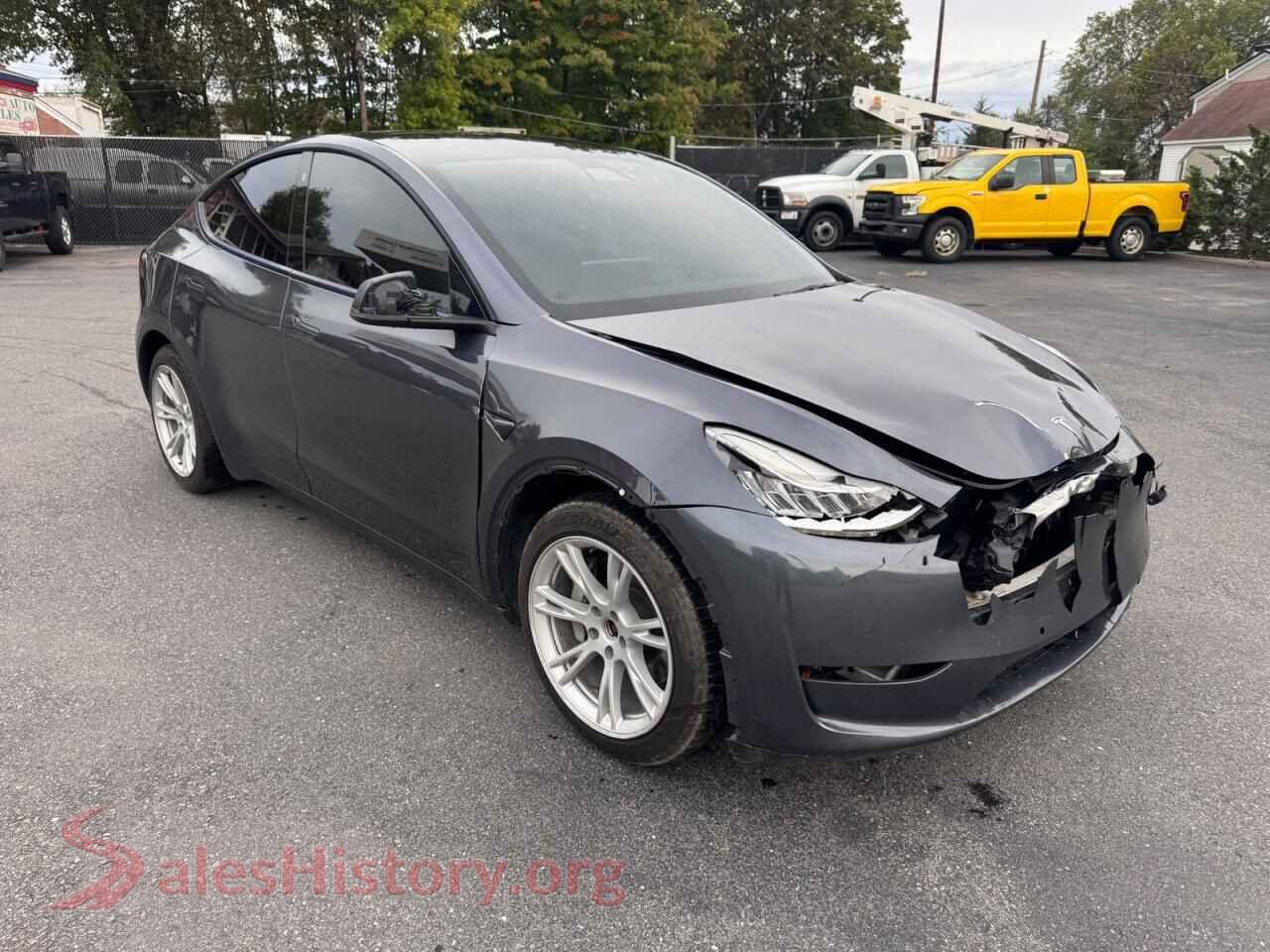 2021 TESLA MODEL Y — VIN 5YJYGDEE2MF200511