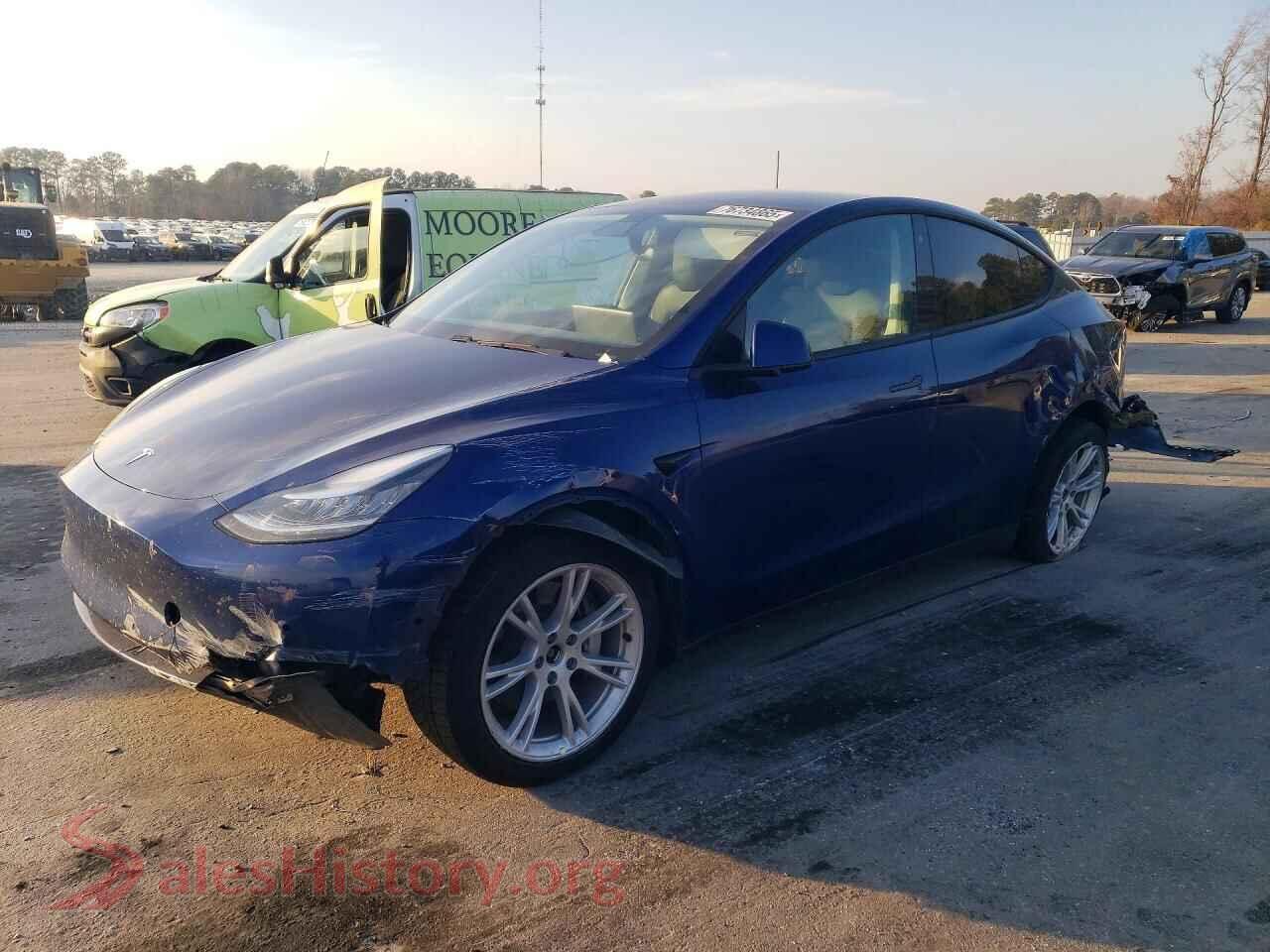 2020 TESLA MODEL Y — VIN 5YJYGDEE4LF006920