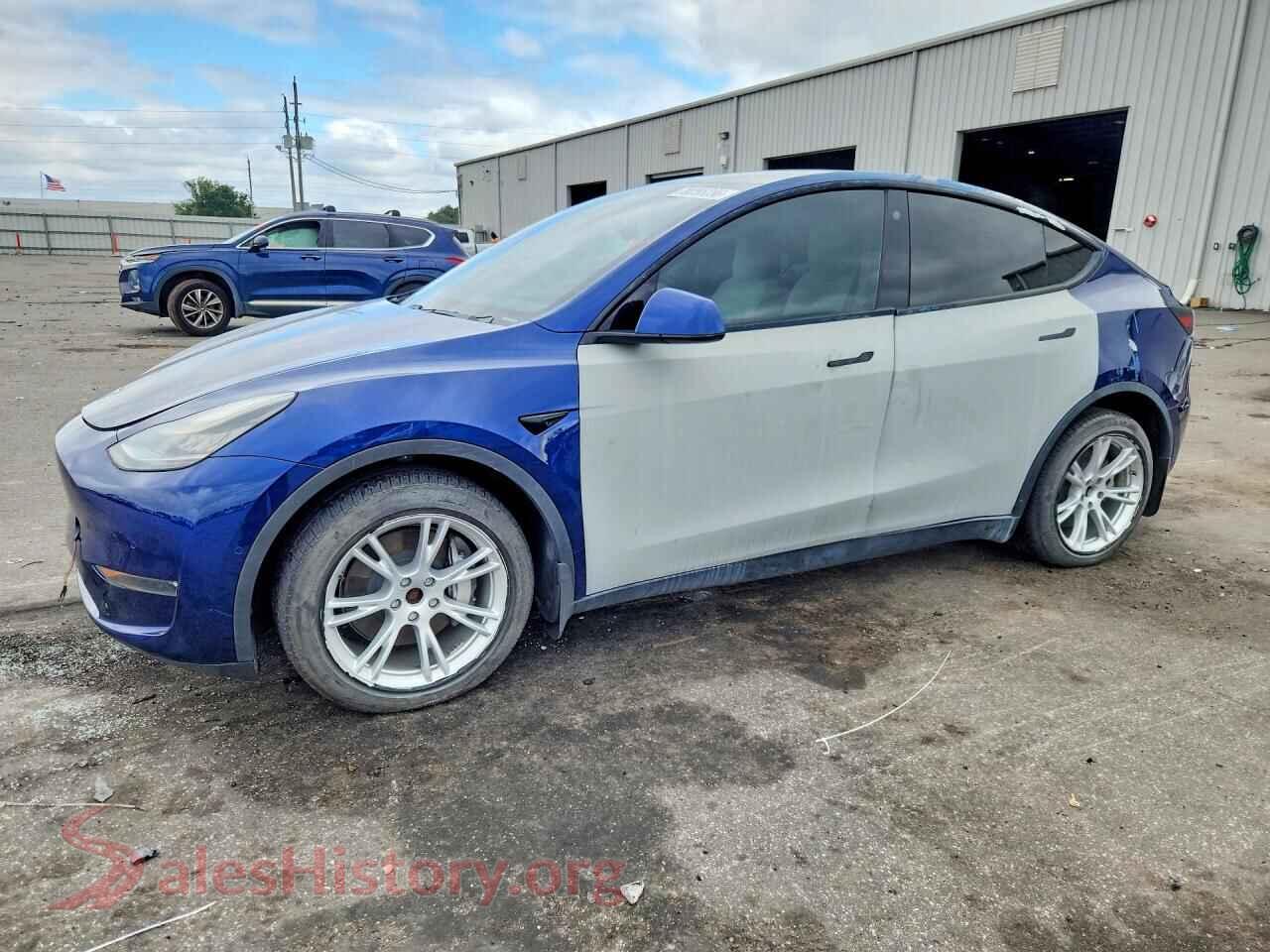 2021 TESLA MODEL Y — VIN 5YJYGDEE4MF075219