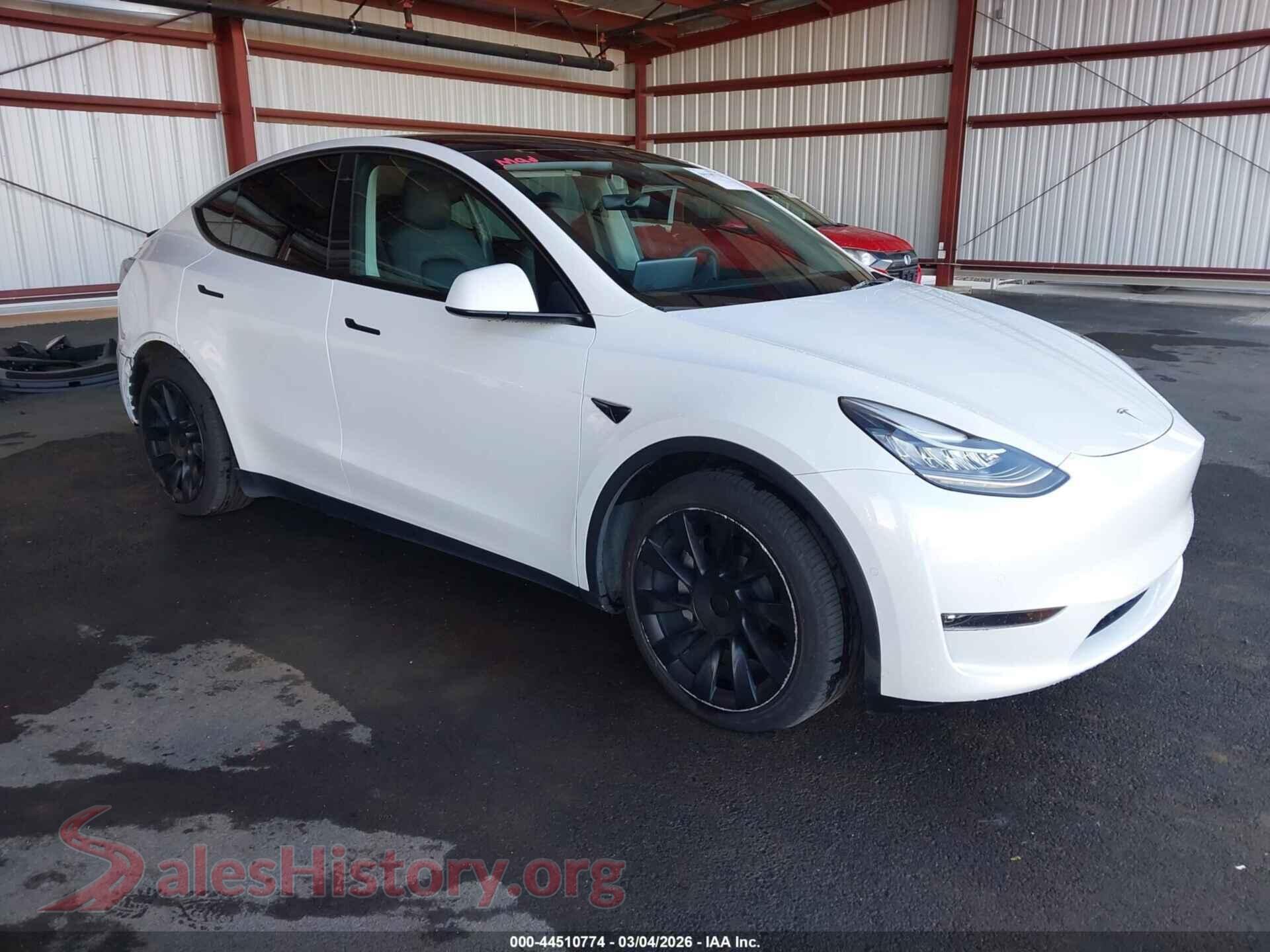 2021 TESLA MODEL Y — VIN 5YJYGDEE4MF231520