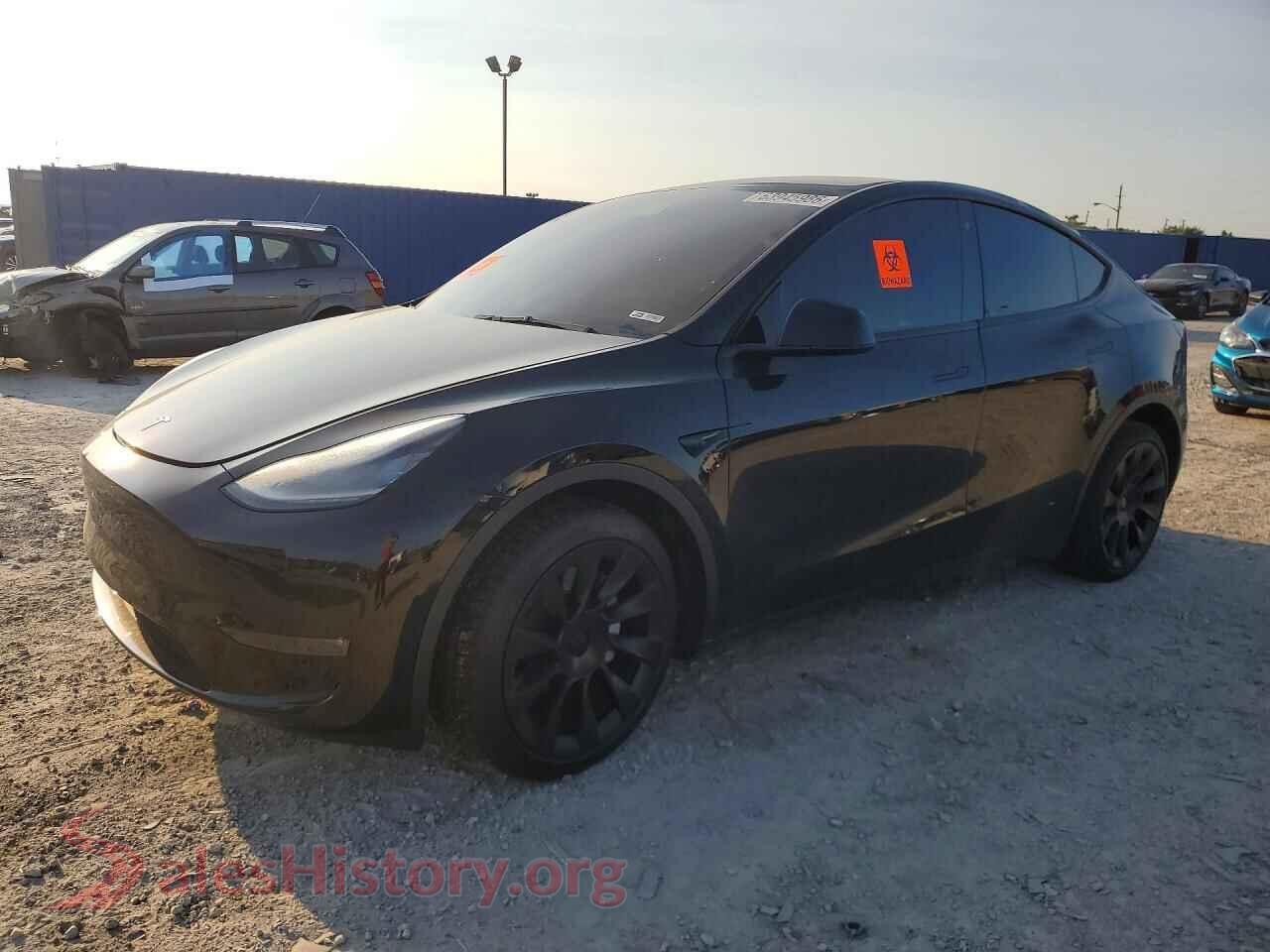 2021 TESLA MODEL Y — VIN 5YJYGDEE6MF120323