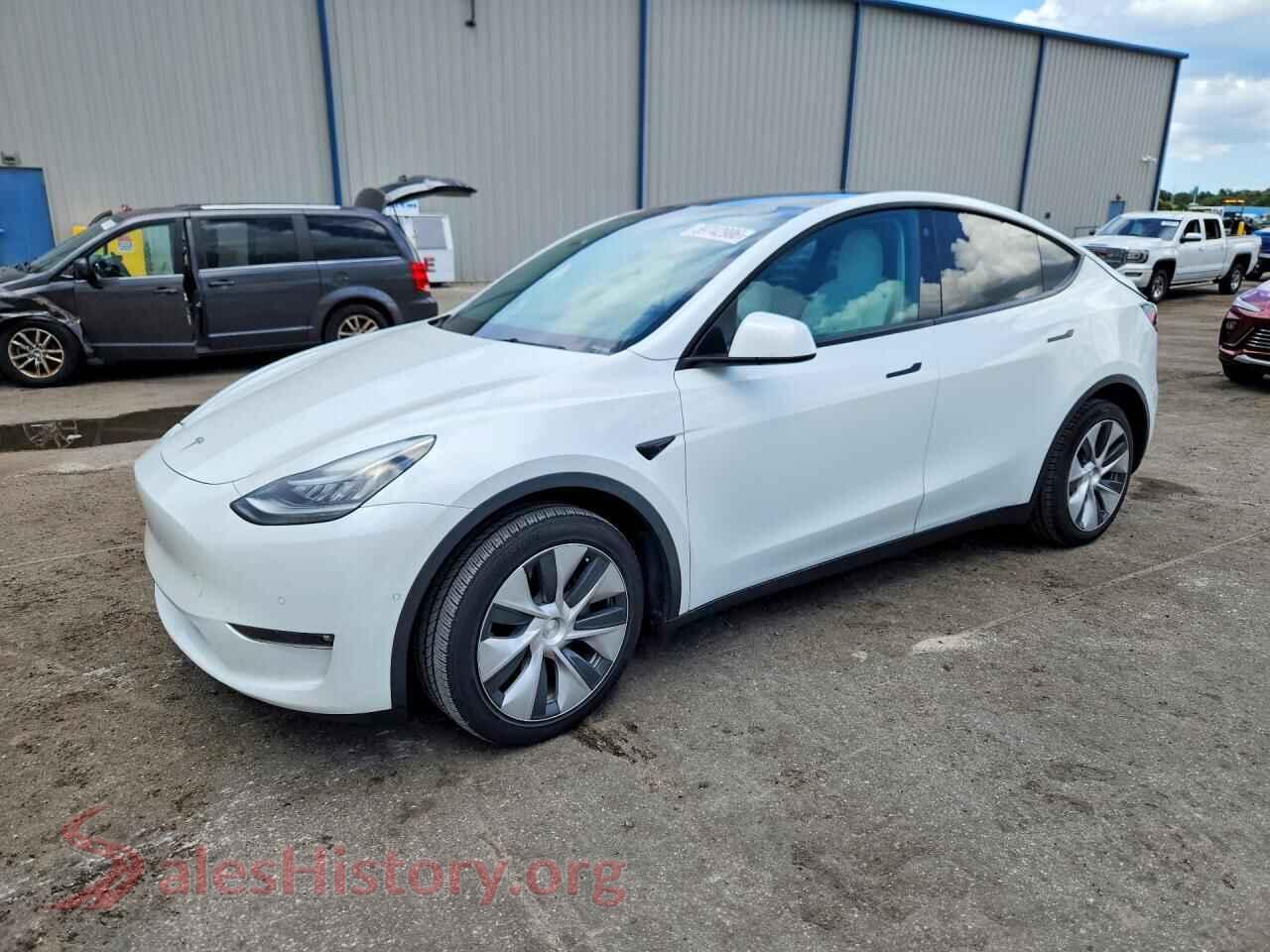 2021 TESLA MODEL Y — VIN 5YJYGDEE9MF303005