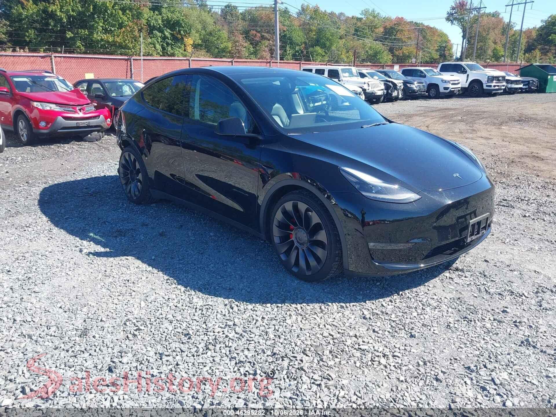 2021 TESLA MODEL Y — VIN 5YJYGDEF1MF268467