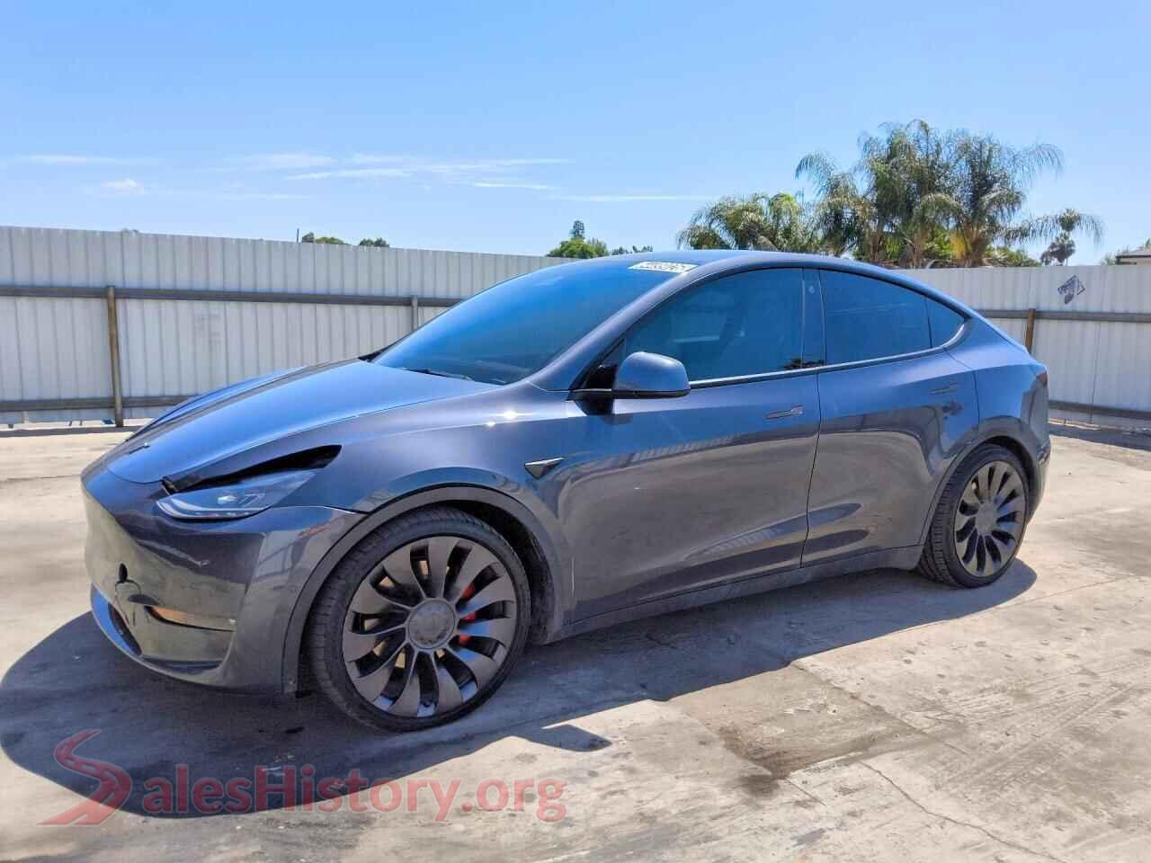 2021 TESLA MODEL Y — VIN 5YJYGDEF4MF256636