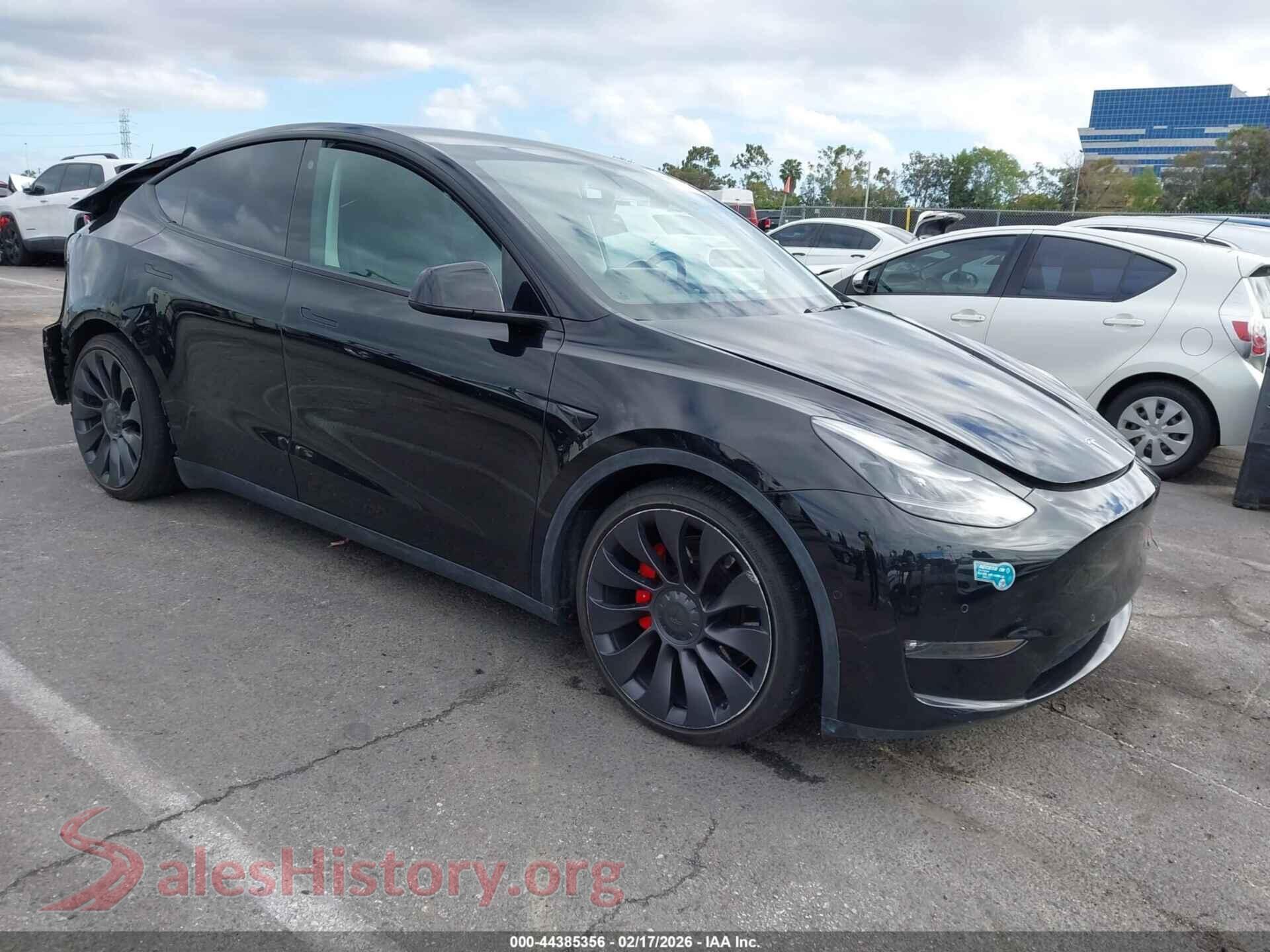 2021 TESLA MODEL Y — VIN 5YJYGDEF8MF151310