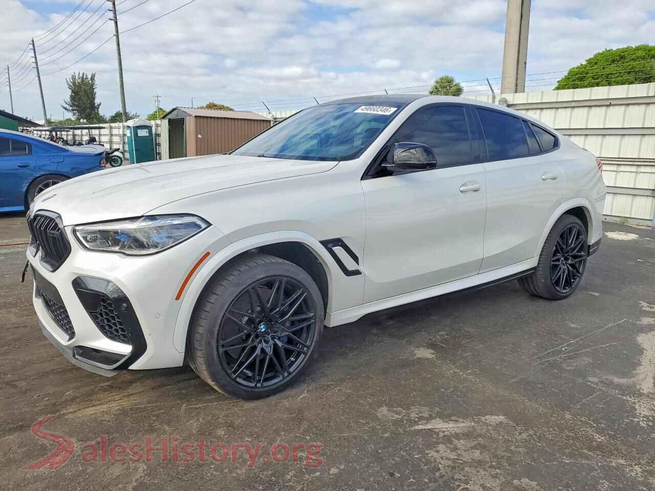 2020 BMW X6 — VIN 5YMCY0C09L9B05681