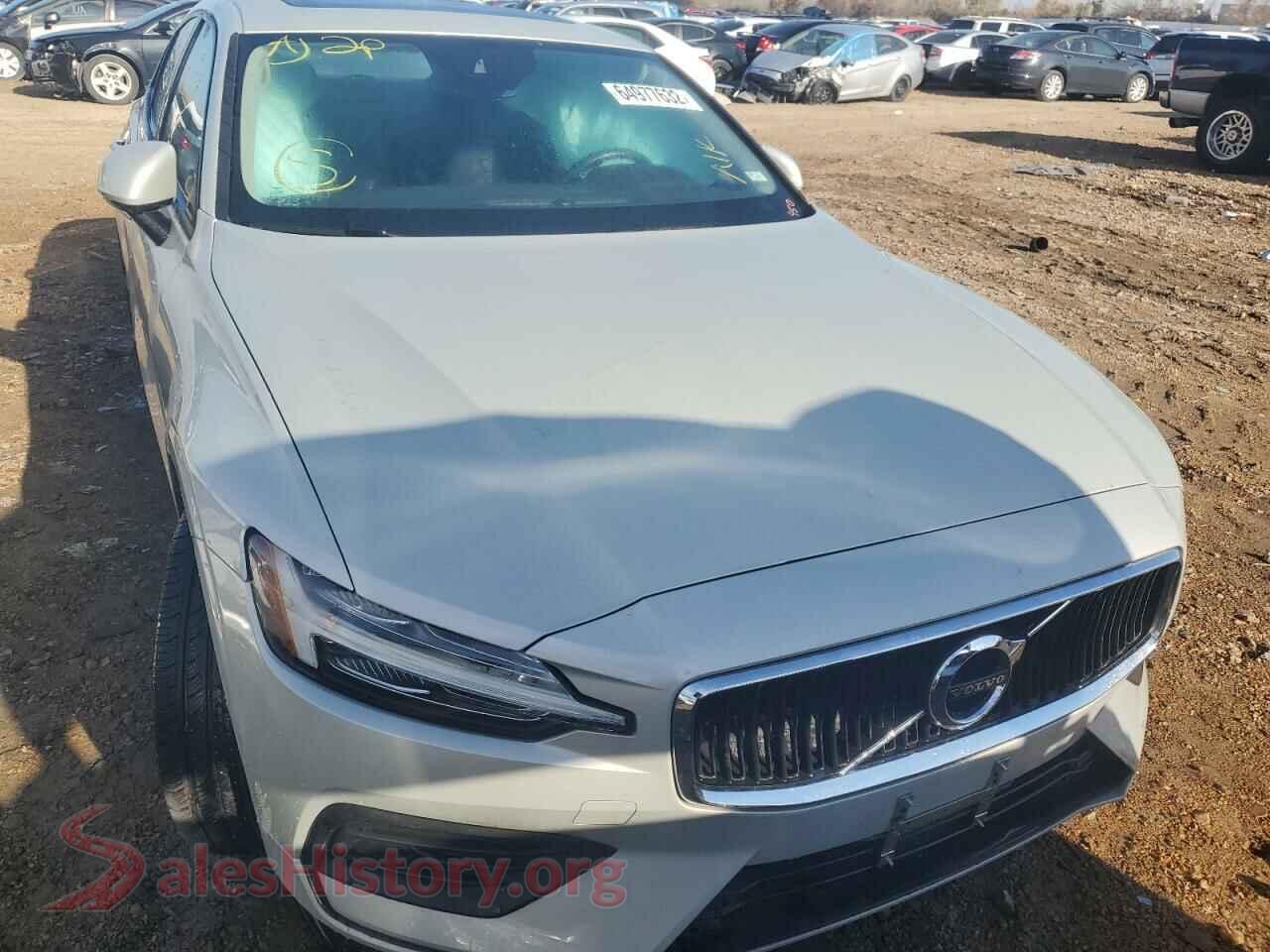 2019 VOLVO S60 — VIN 7JR102FKXKG011057