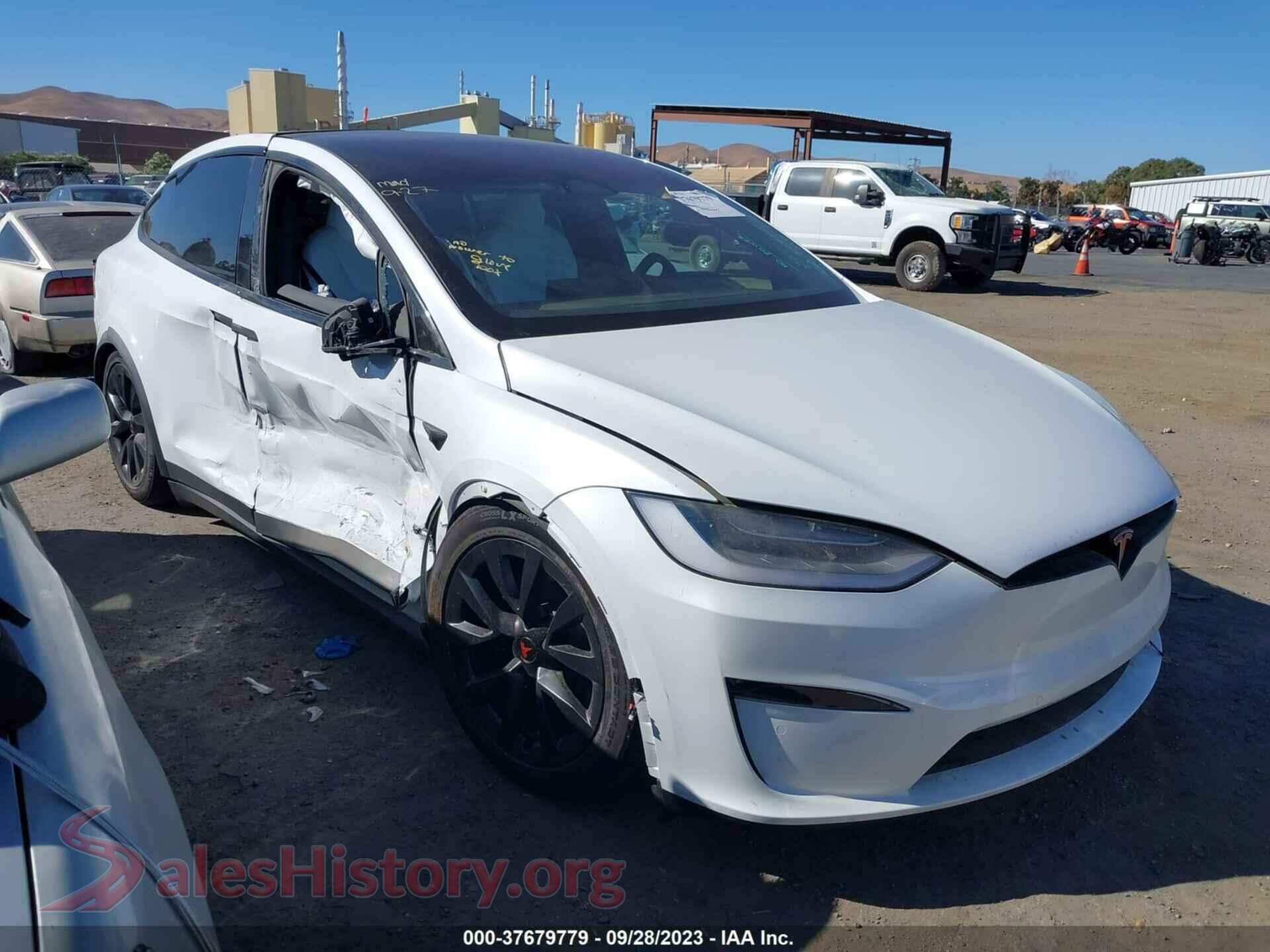 2023 TESLA MODEL X — VIN 7SAXCAE57PF377956