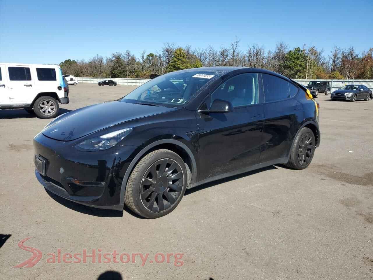 2023 TESLA MODEL Y — VIN 7SAYGAEE5PF689816