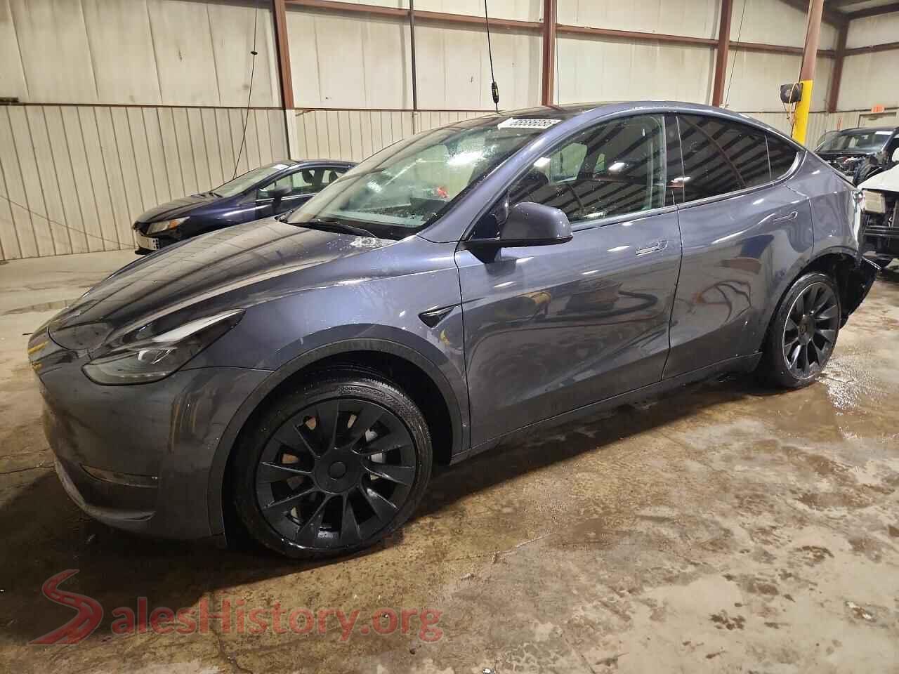 2022 TESLA MODEL Y — VIN 7SAYGAEE9NF519875