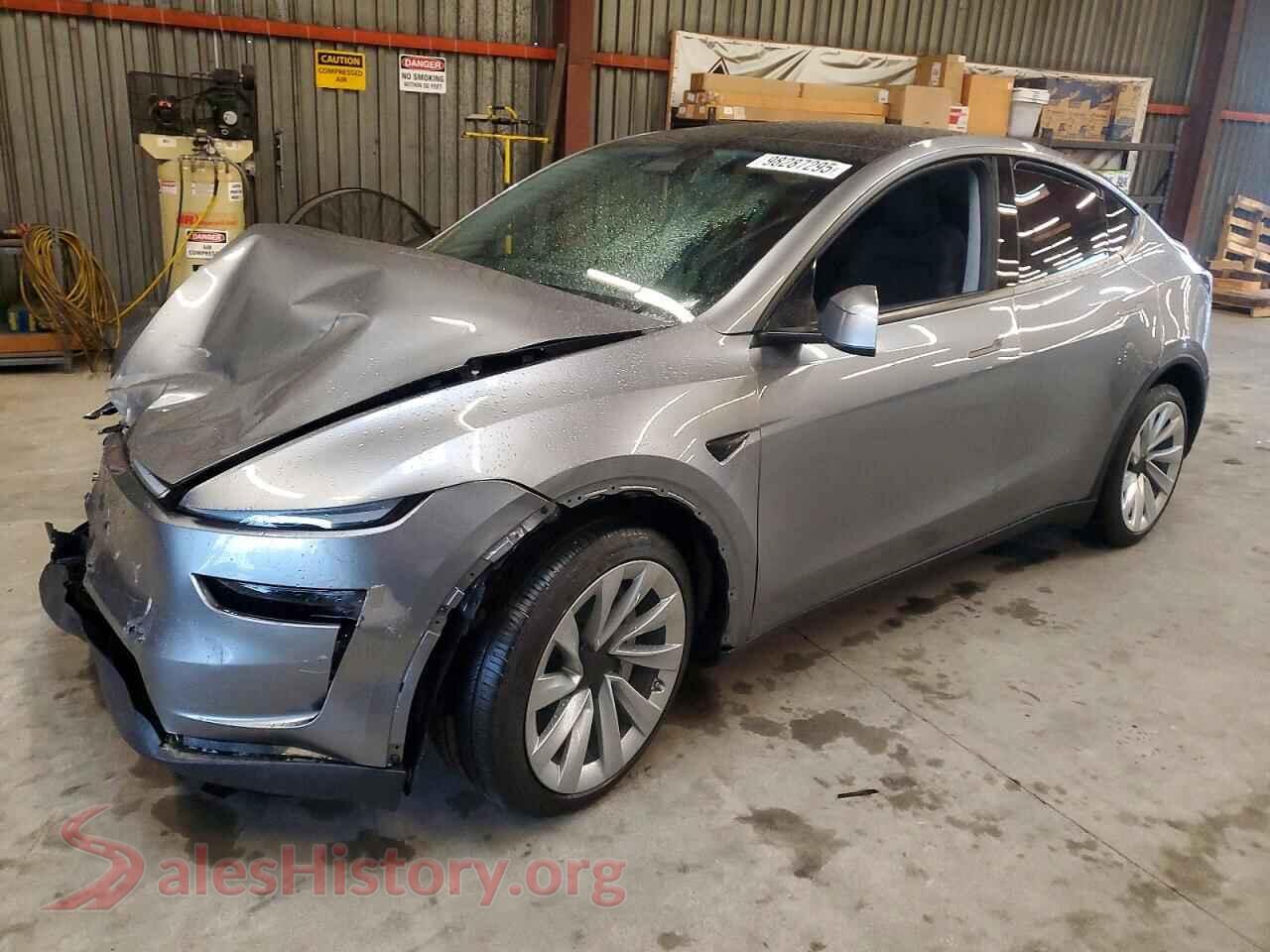 2026 TESLA MODEL Y — VIN 7SAYGDEE1TF330121