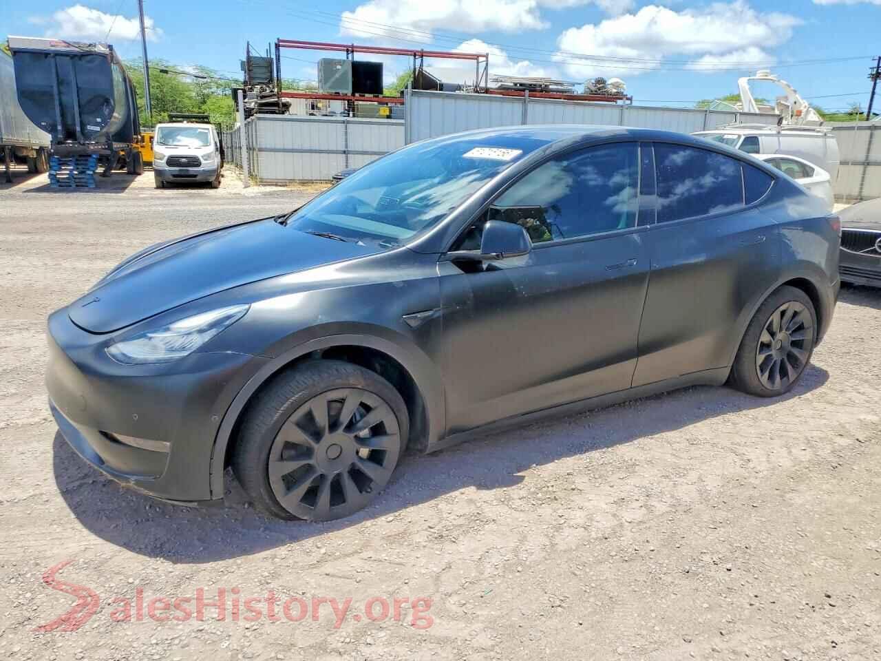 2022 TESLA MODEL Y — VIN 7SAYGDEE2NF445815