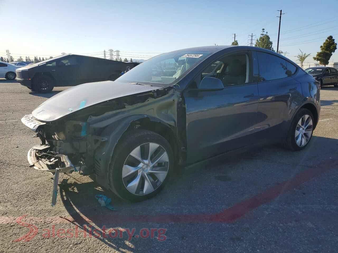 2023 TESLA MODEL Y — VIN 7SAYGDEE2PA140511