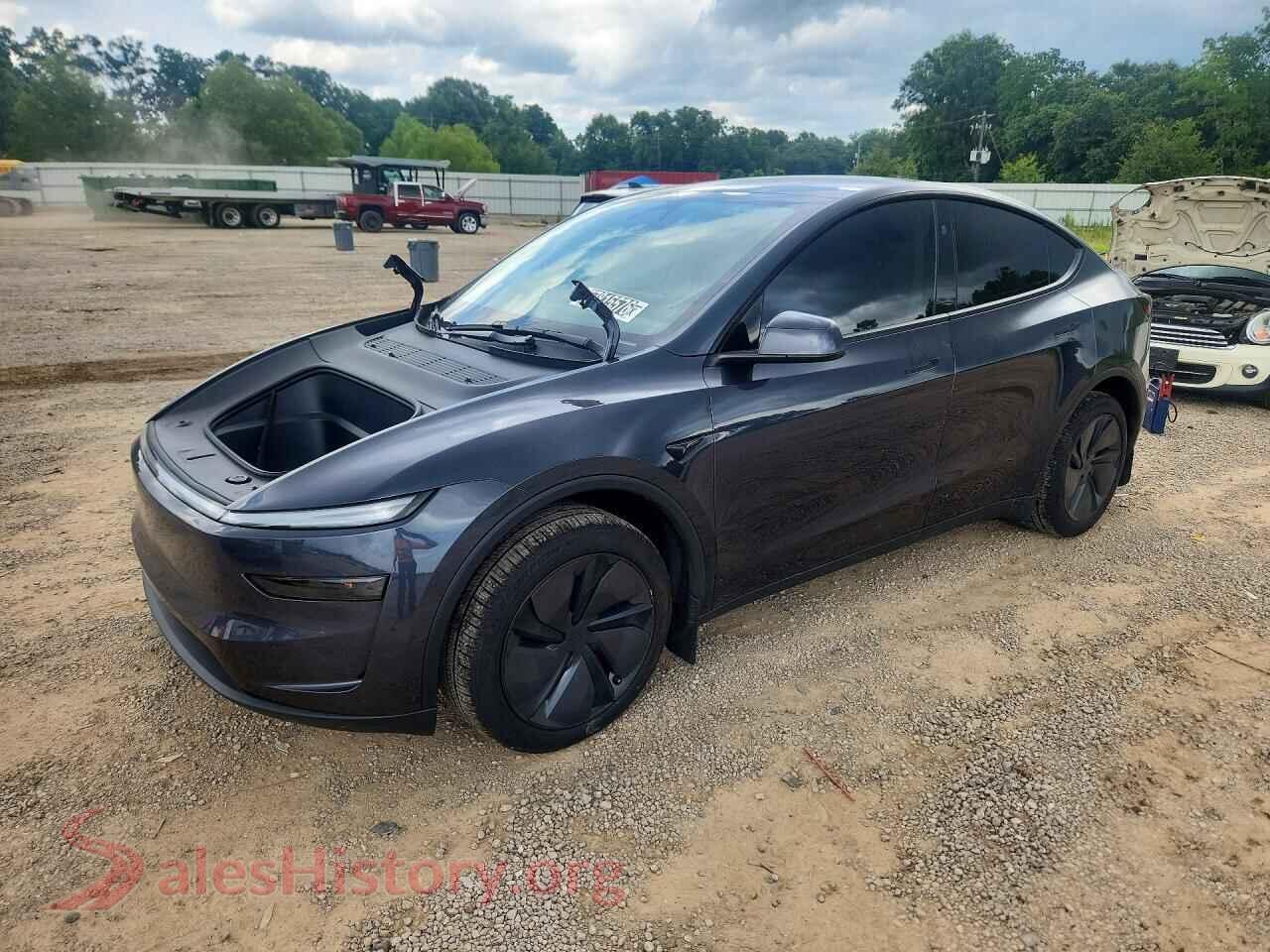 2026 TESLA MODEL Y — VIN 7SAYGDEE2TA588080
