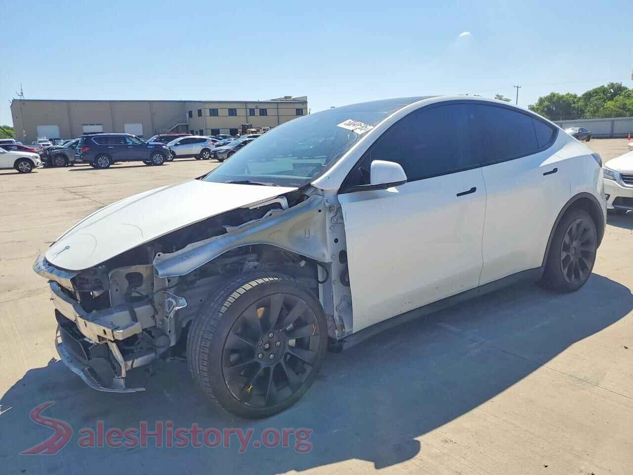 2022 TESLA MODEL Y — VIN 7SAYGDEE3NF318524