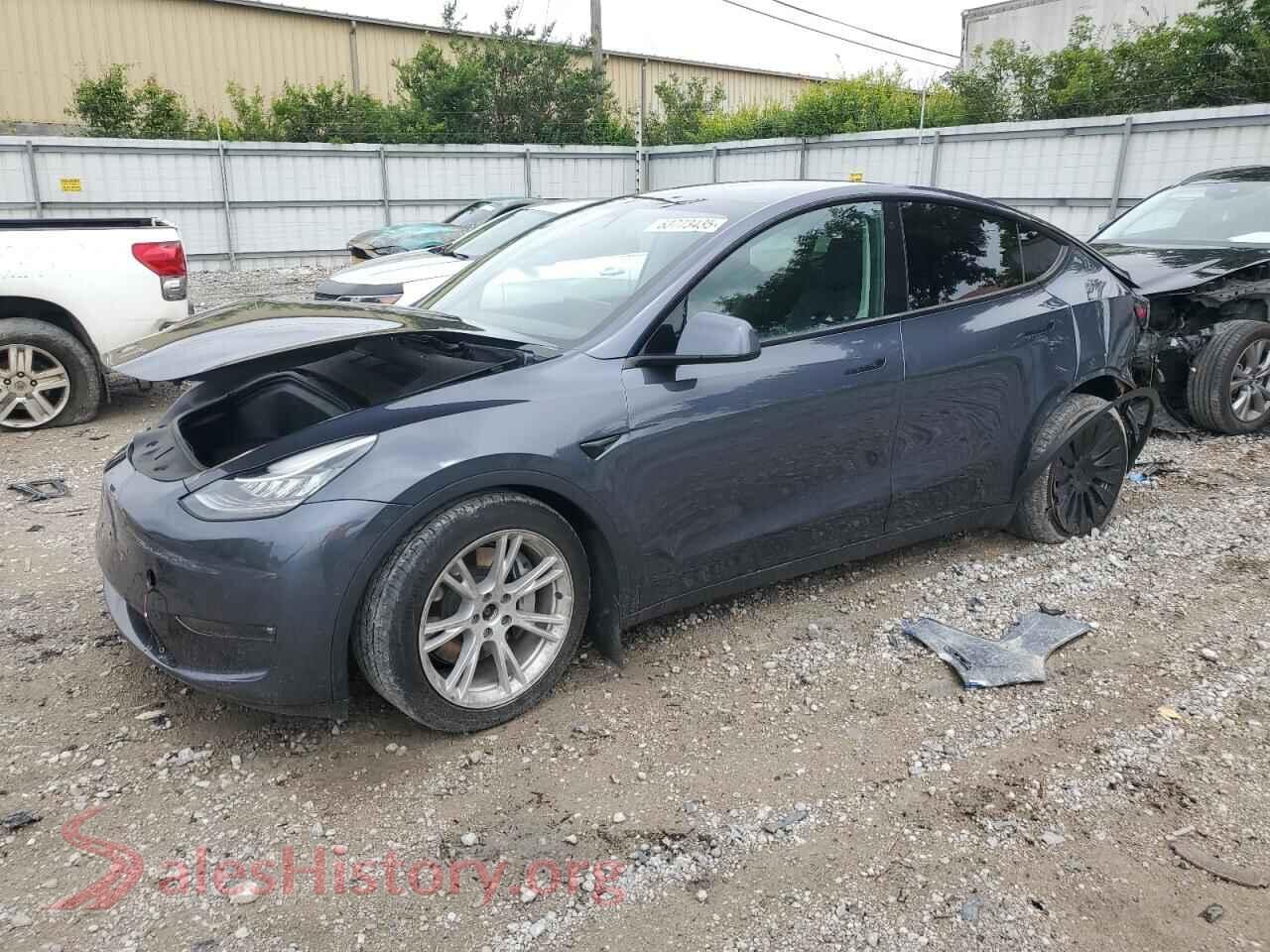 2022 TESLA MODEL Y — VIN 7SAYGDEE3NF375046