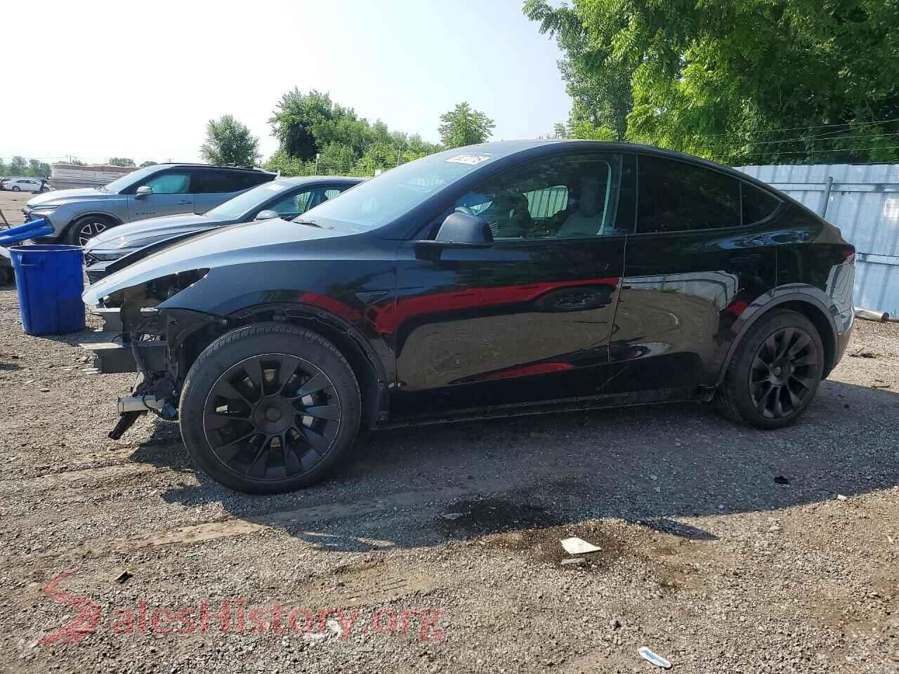 2022 TESLA MODEL Y — VIN 7SAYGDEE3NF421698