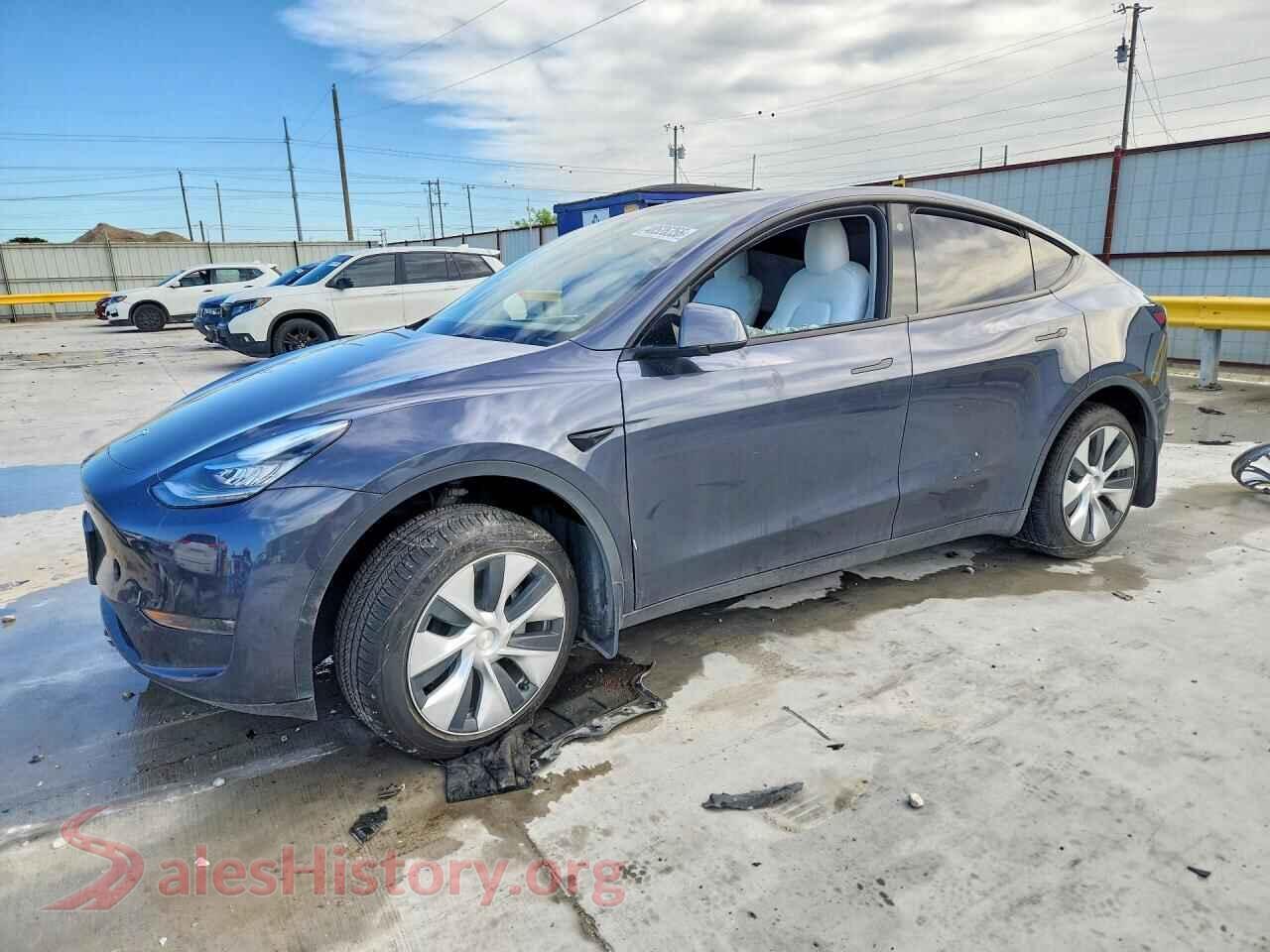 2023 TESLA MODEL Y — VIN 7SAYGDEE6PF615967