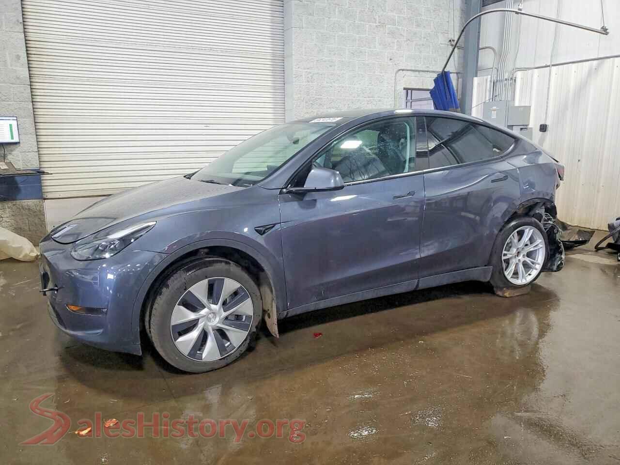 2023 TESLA MODEL Y — VIN 7SAYGDEE6PF876645