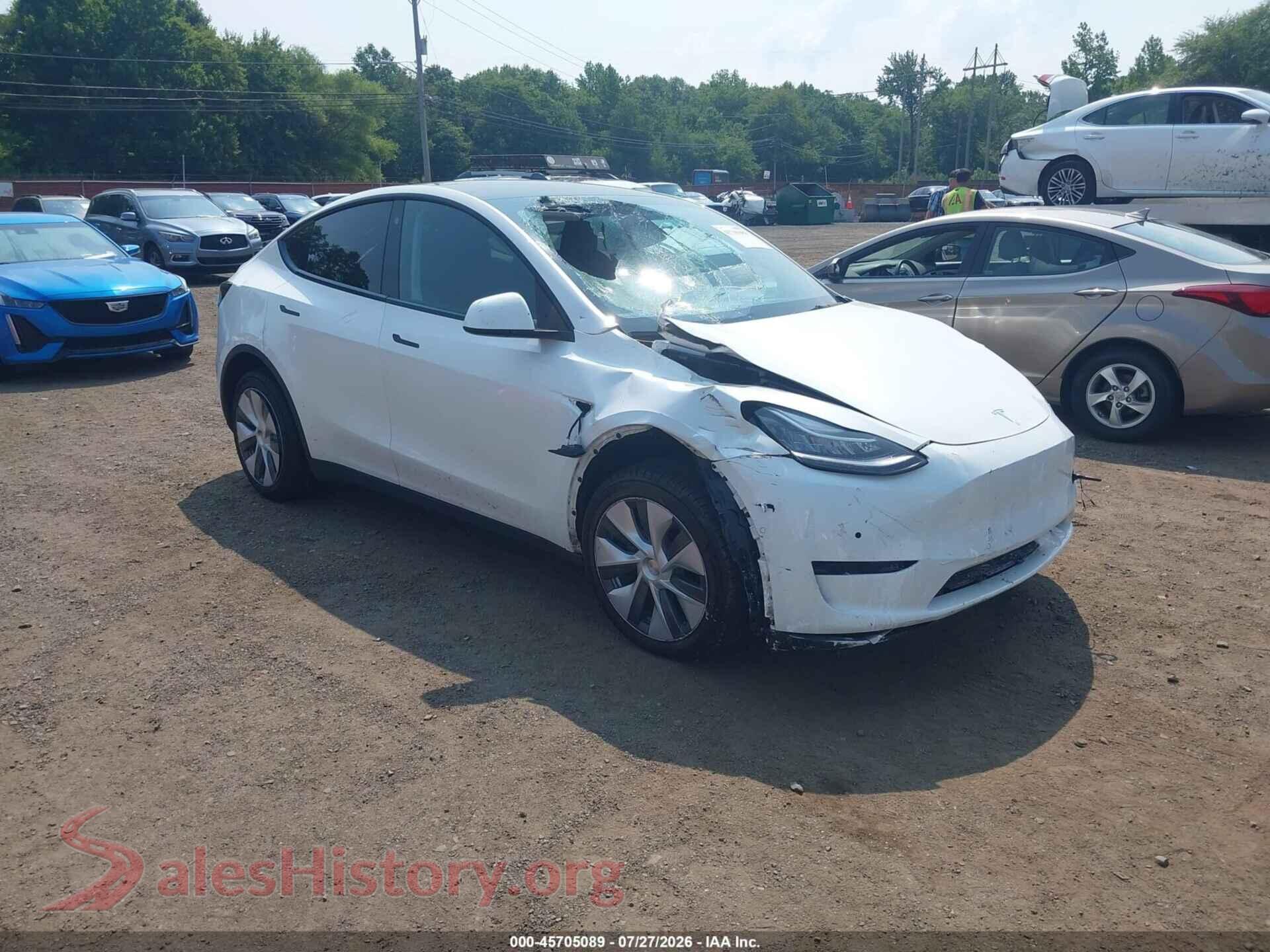 2022 TESLA MODEL Y — VIN 7SAYGDEE7NA009992