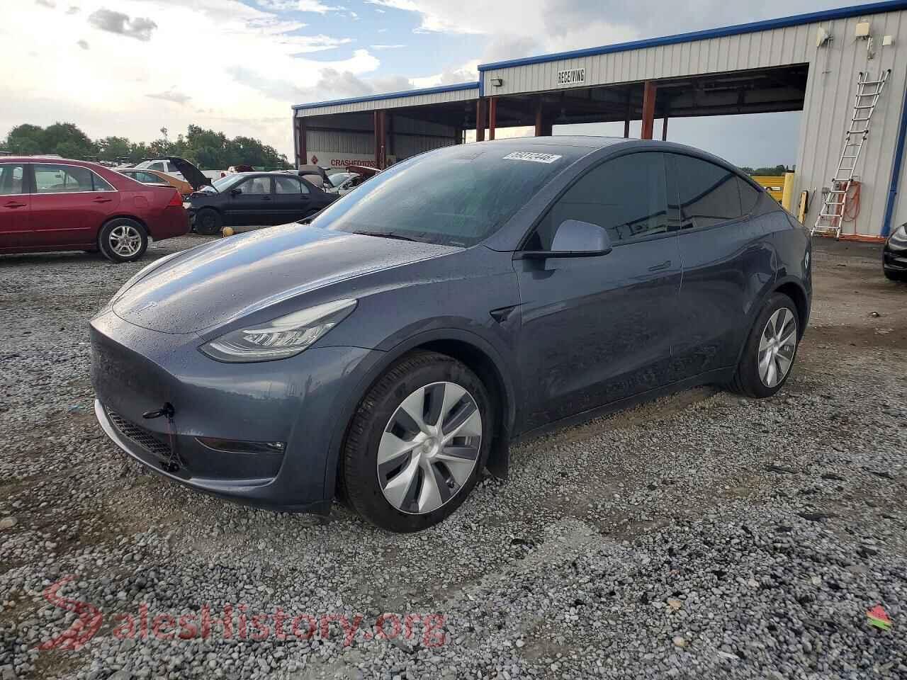 2022 TESLA MODEL Y — VIN 7SAYGDEE7NF321359