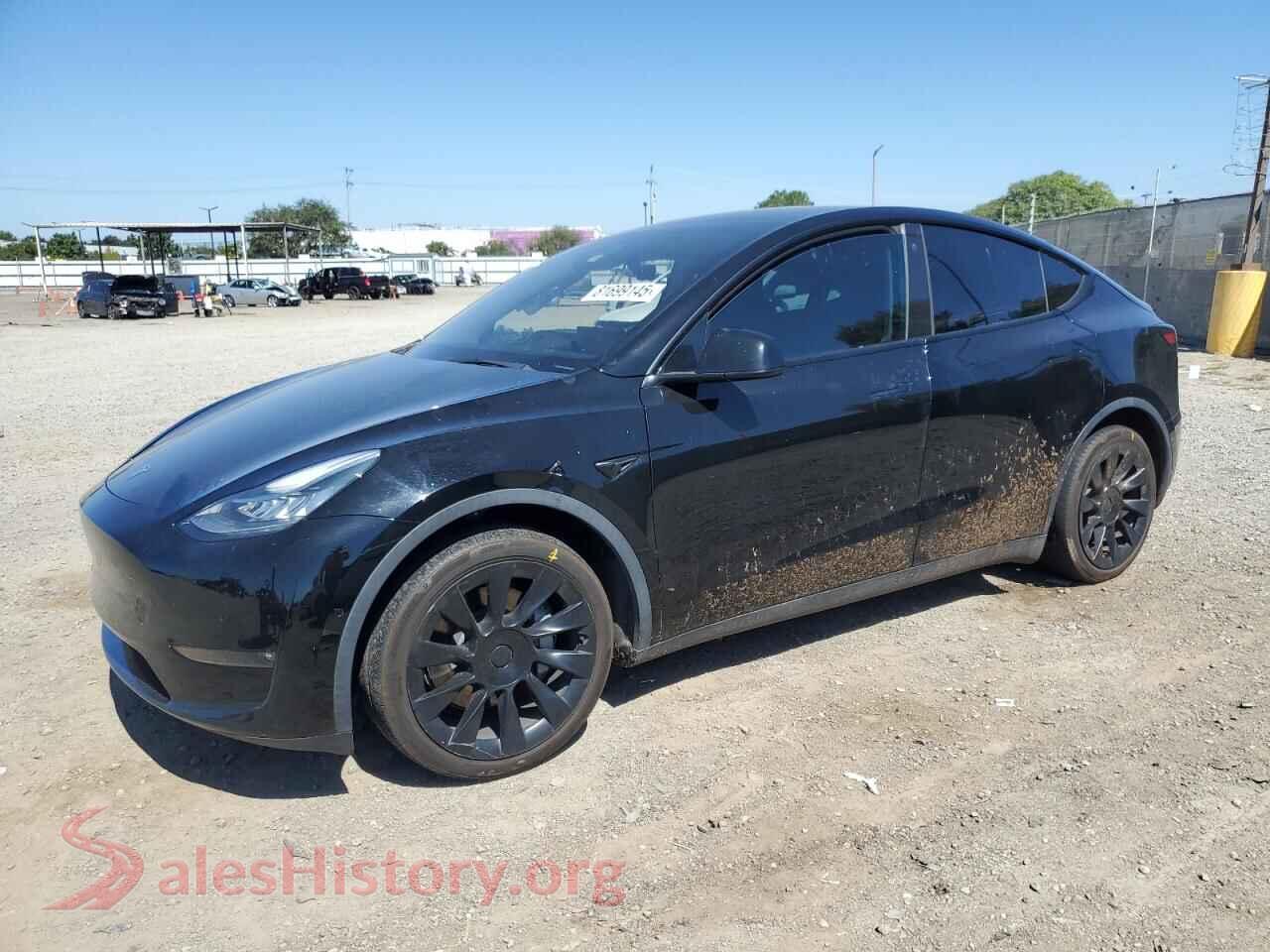 2022 TESLA MODEL Y — VIN 7SAYGDEE8NF345735