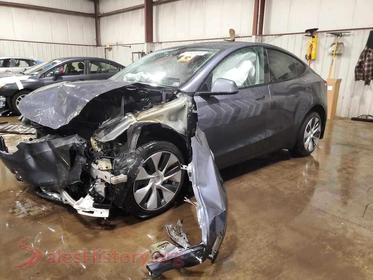 2023 TESLA MODEL Y — VIN 7SAYGDEE8PF796361