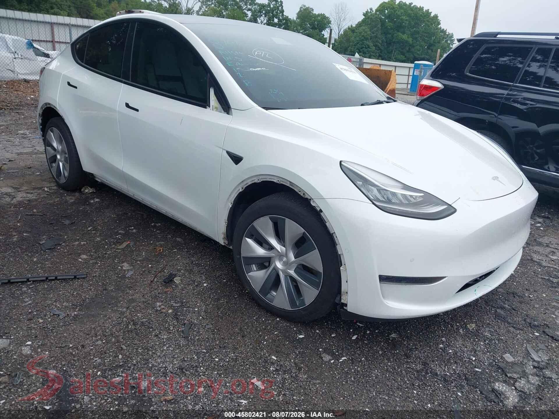 2022 TESLA MODEL Y — VIN 7SAYGDEE9NF315210