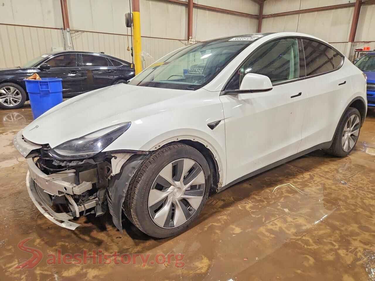 2023 TESLA MODEL Y — VIN 7SAYGDEE9PF799267